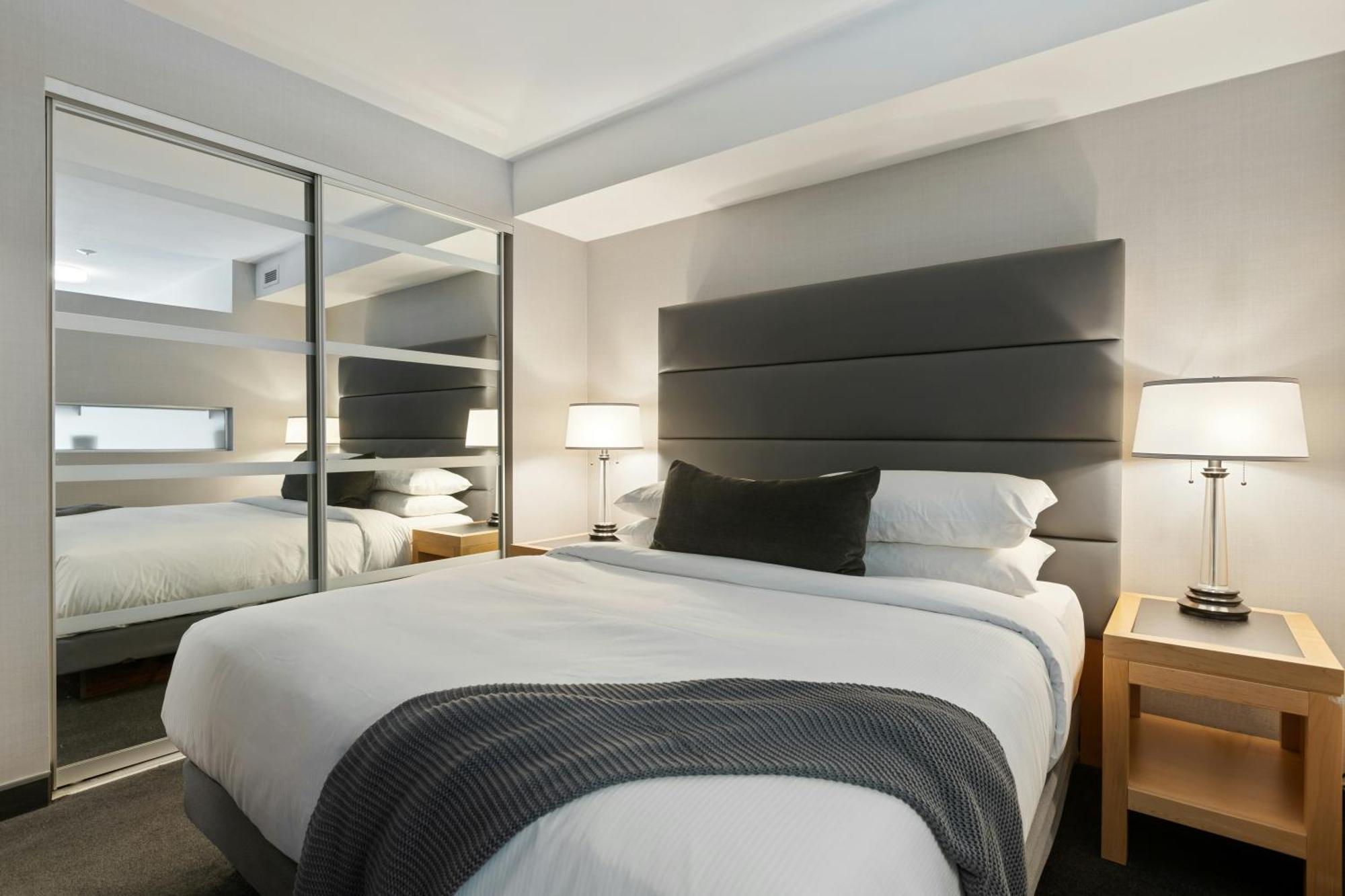 Seven Unit By R S Group Airport New Delhi