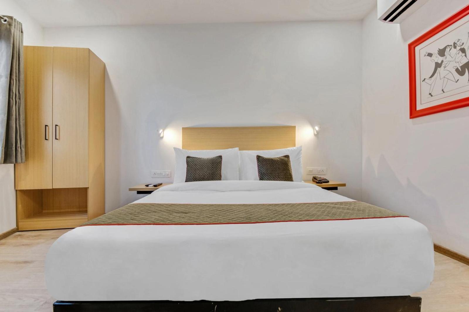 Cozy Cave Near Igi Delhi Airport 4* New Delhi