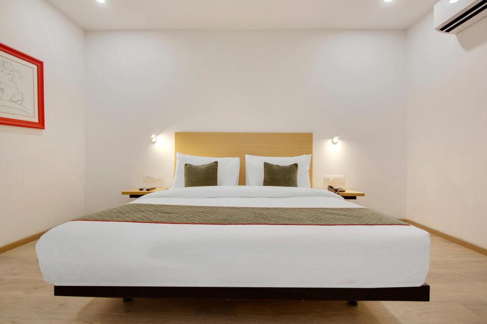 Cozy Cave Near Igi Delhi Airport 4* New Delhi