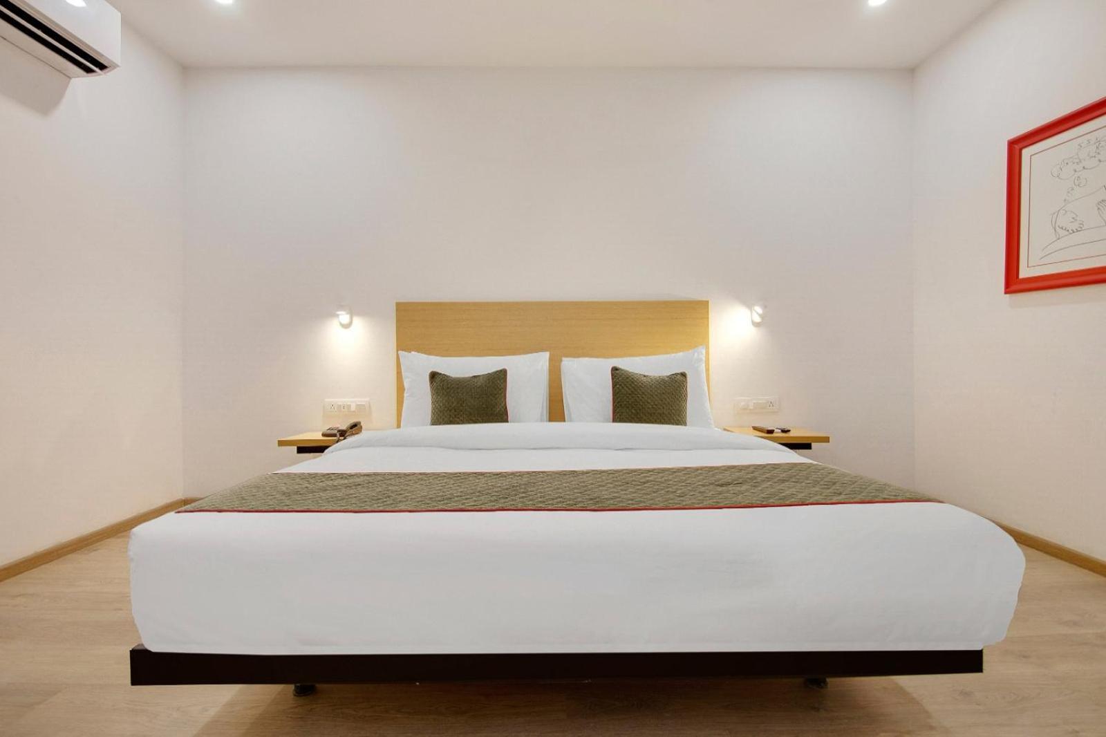 Cozy Cave Near Igi Delhi Airport Hotel New Delhi