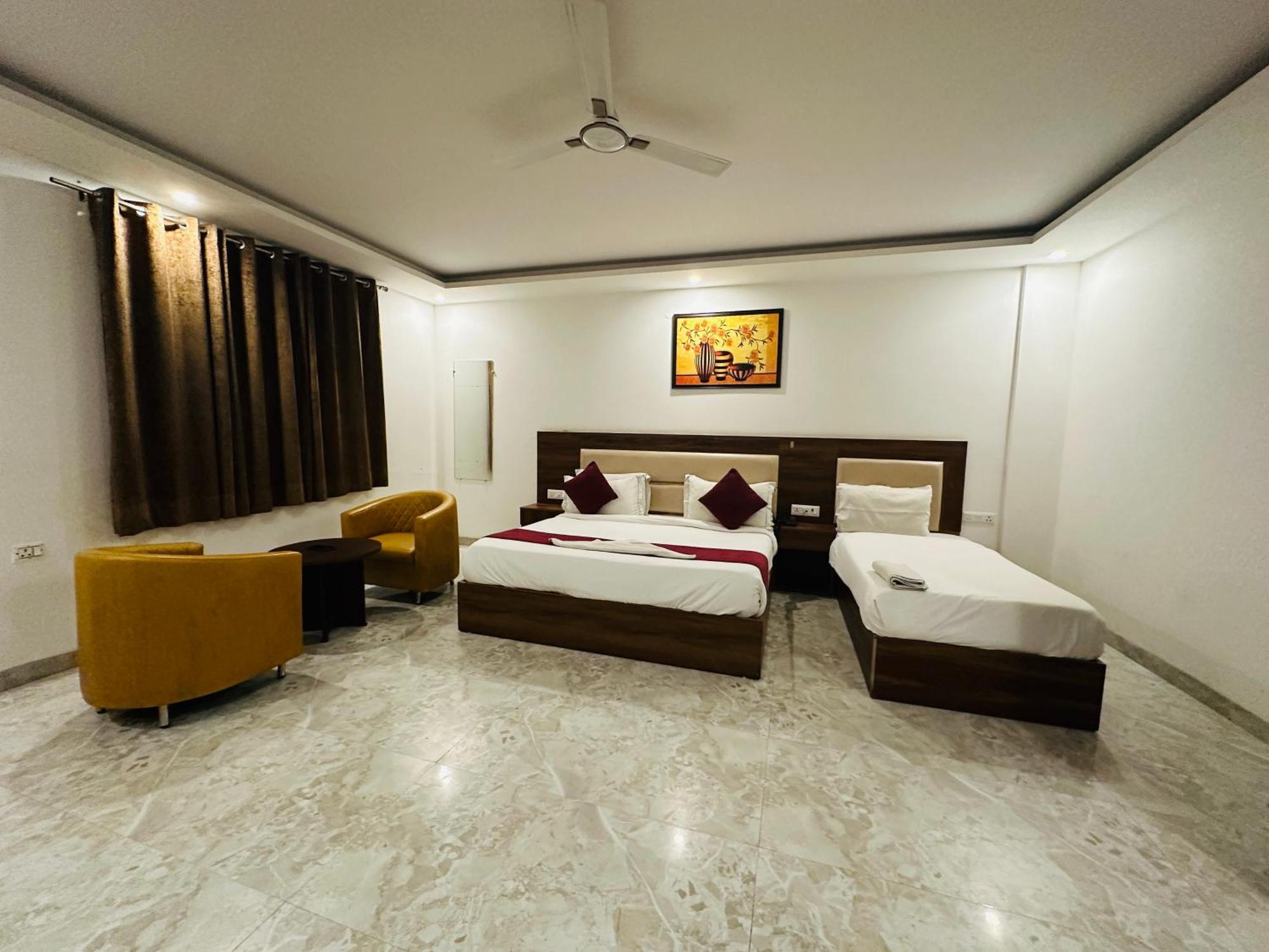 De Clark Residency Delhi Airport 4* New Delhi