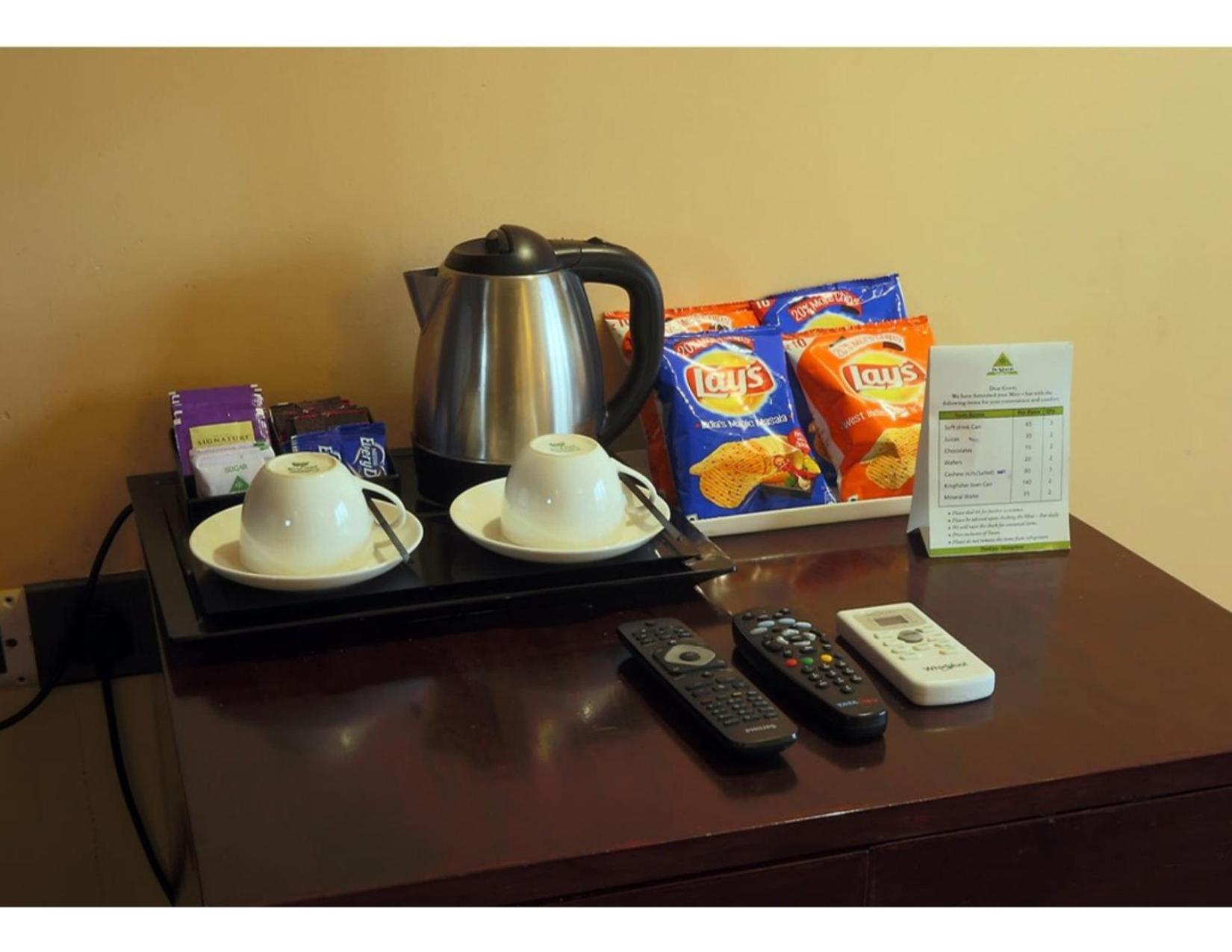 Hotel Oxmo Delhi Airport With Free Airport Transsfer New Delhi
