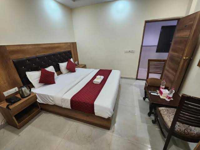 Hotel O Tourist Plaza