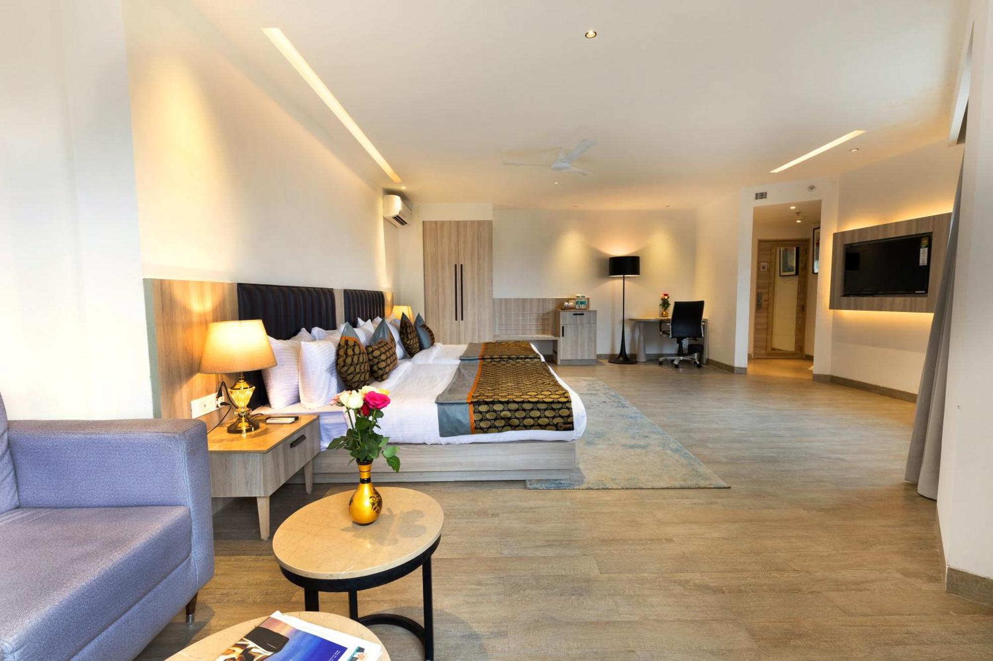 Hotel Opo Royal Residency