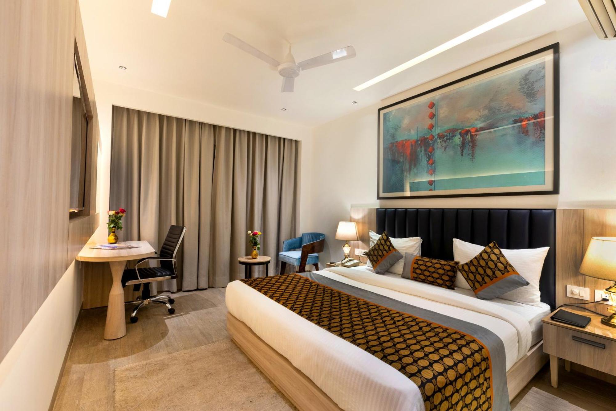 Opo Royal Residency 4*