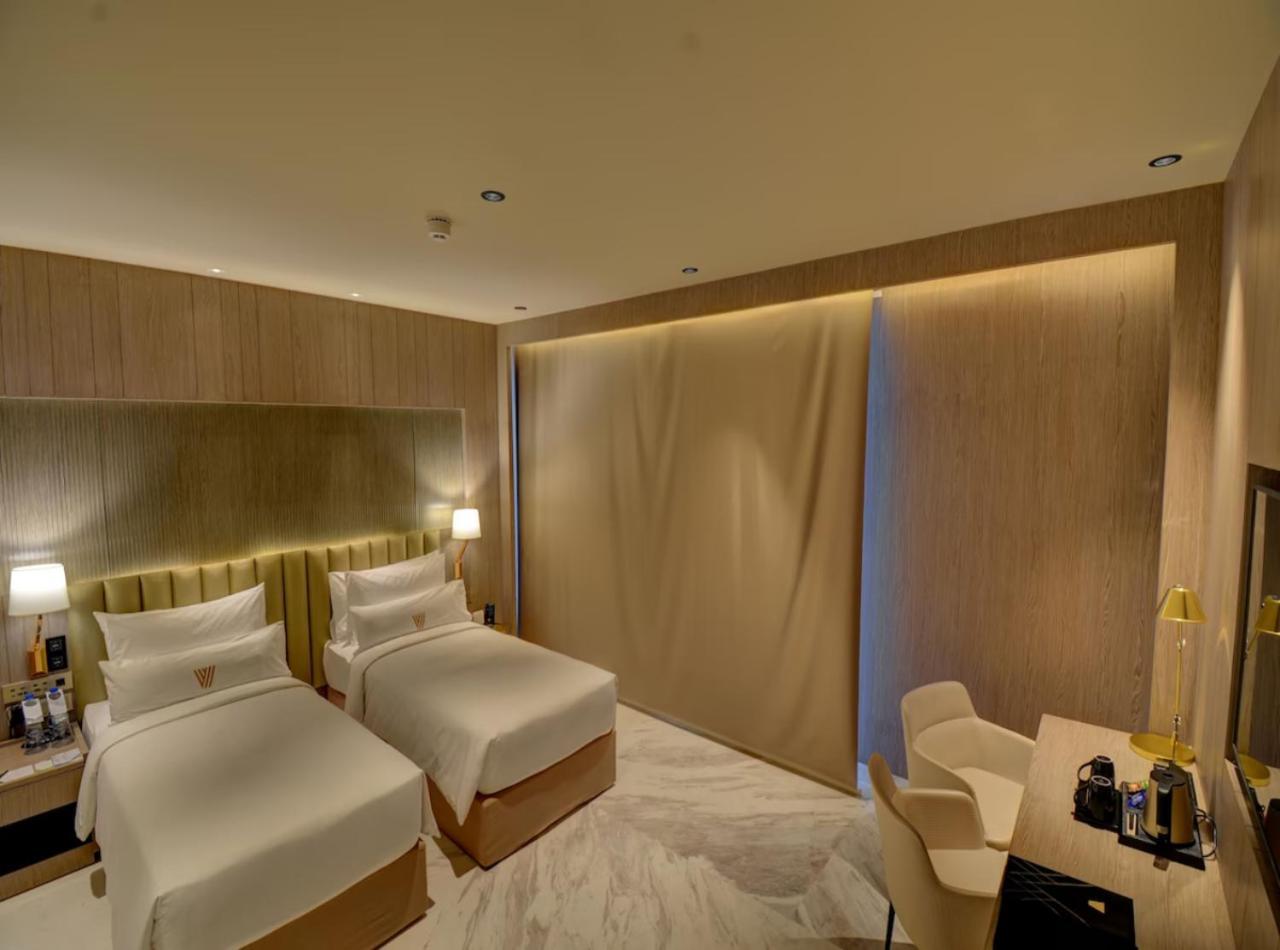 Oasis Grand Near Igi Delhi Airport 4* Nova Deli