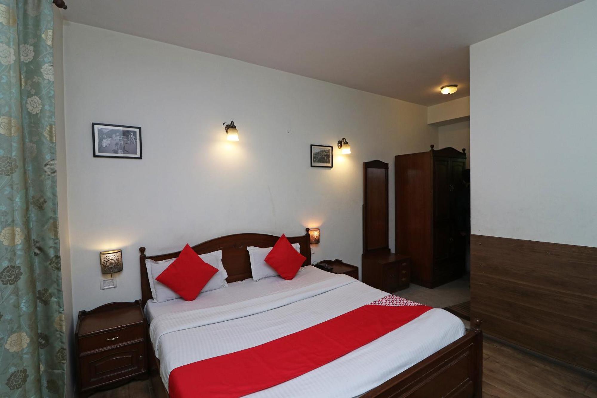 Hotel O Silverkey 3*
