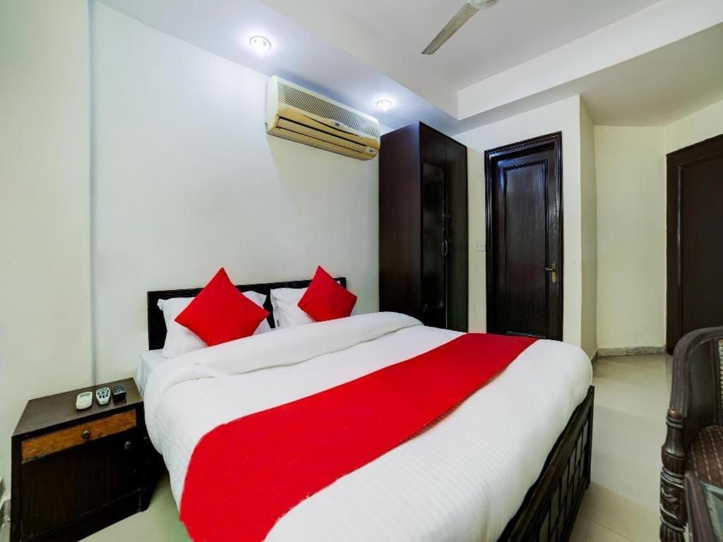 Guest house Sant Nagar