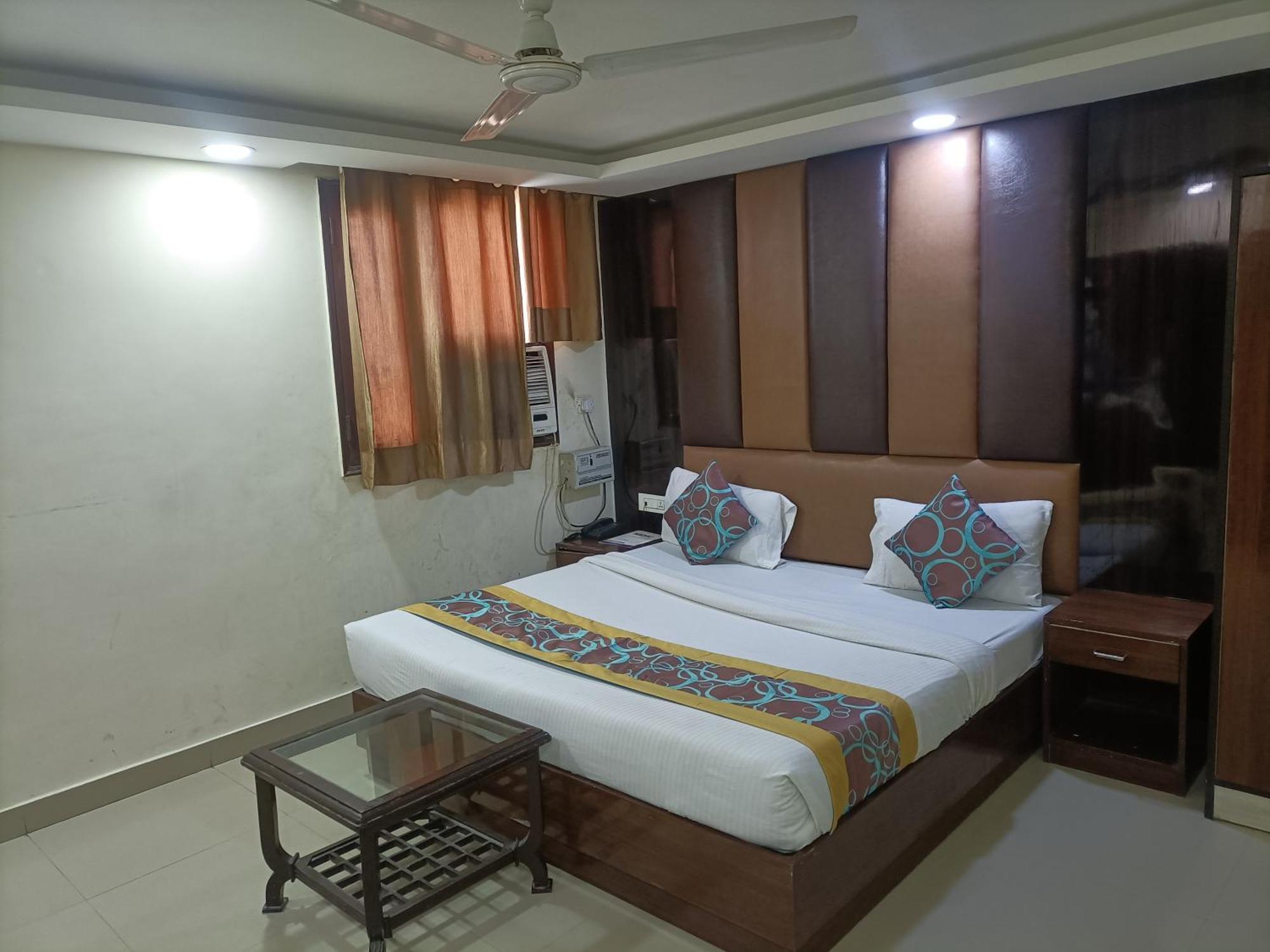 Green Plaza Delhi Airport Hotel New Delhi
