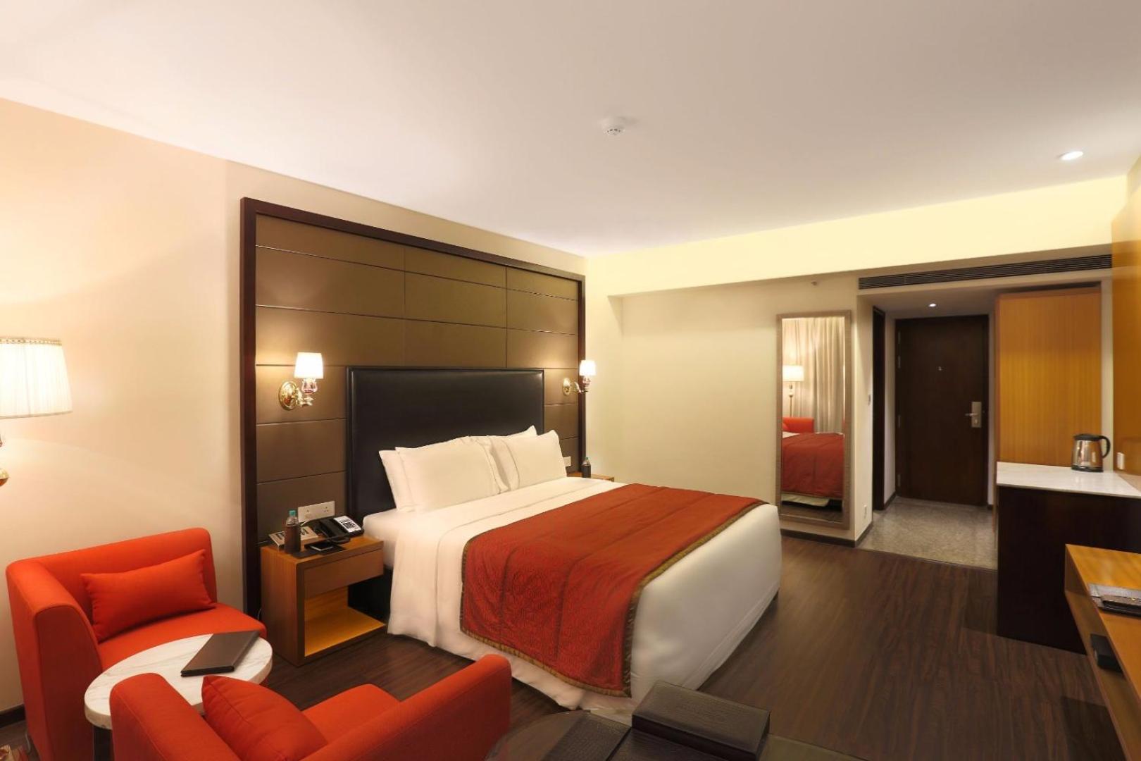 Ocean By Delhi Airport 4*