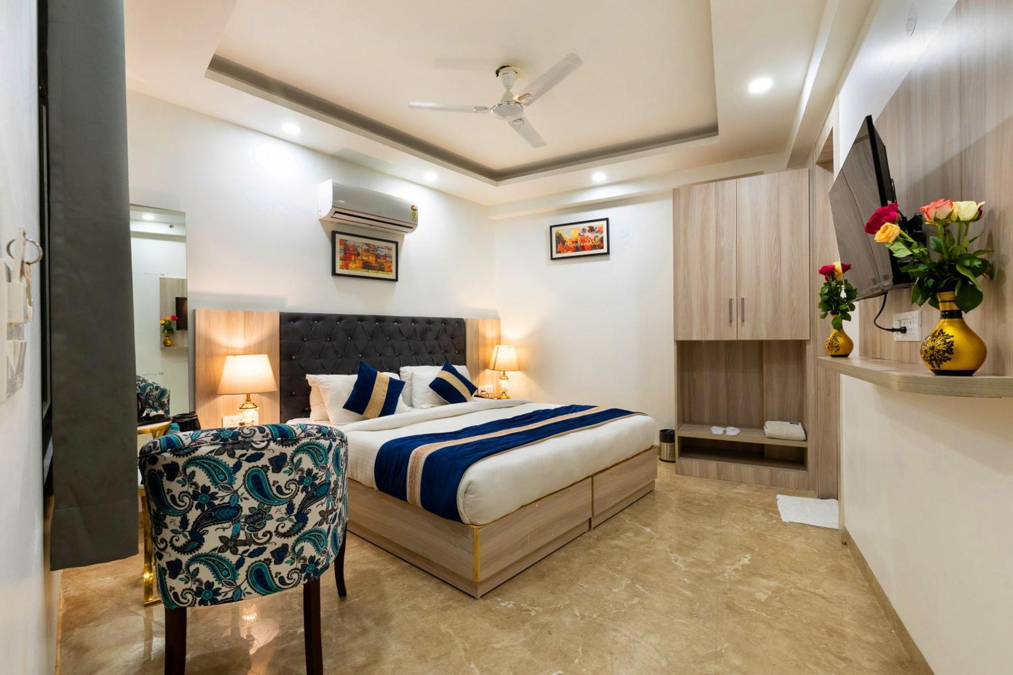 Hotel Opo The Black Eye 3*