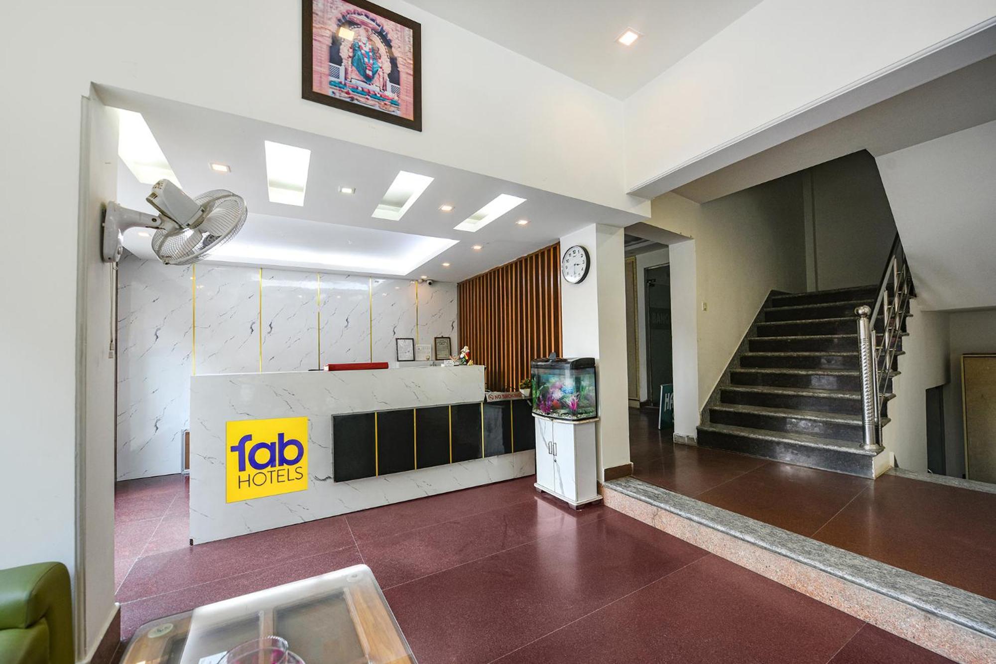 Hotel Fabhotel The Grand Ambrosia New Delhi