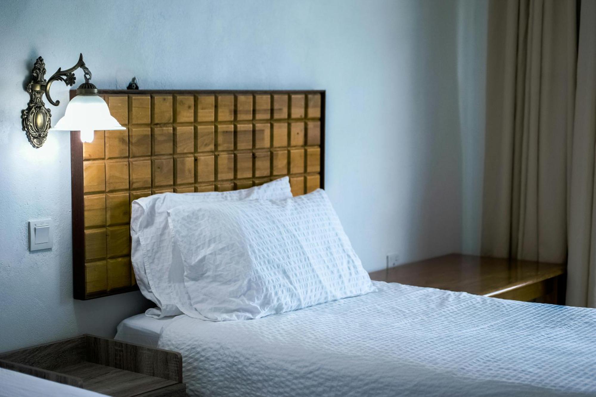 Hotel La Ambiance Near Igi Airport New Delhi
