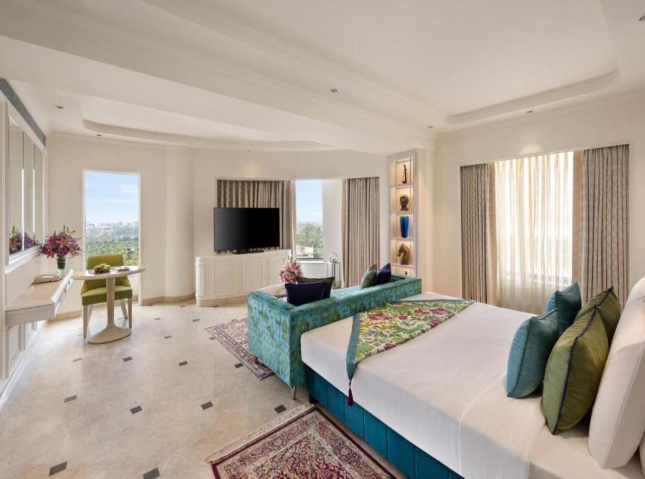 Hotel Olive Near Delhi Airport