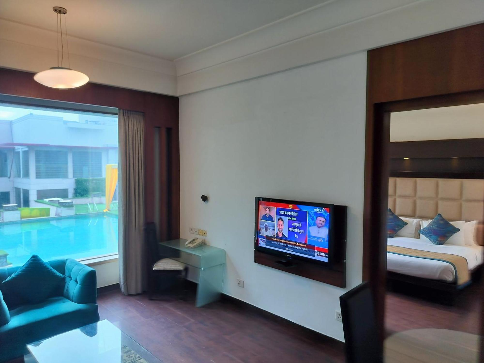 Bel-la Monde Nh8 At 6km From Igi Airport Delhi Hotel 4*