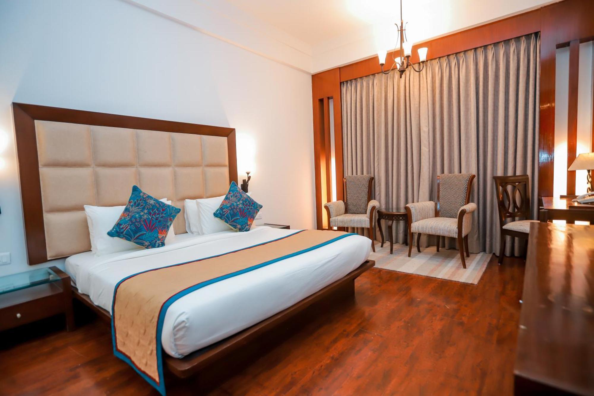 Hotel Bel-la Monde Nh8 At 6km From Igi Airport Delhi