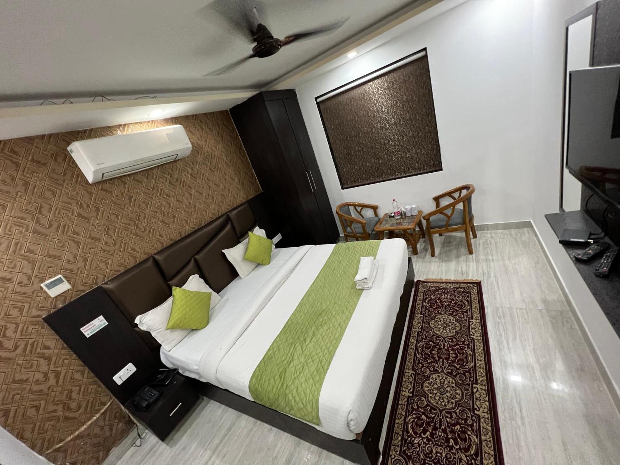 Royal Igi 3* New Delhi