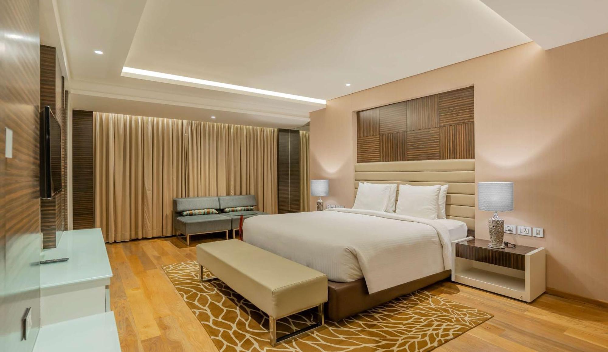 Olive Prime Near Delhi Airport 4*