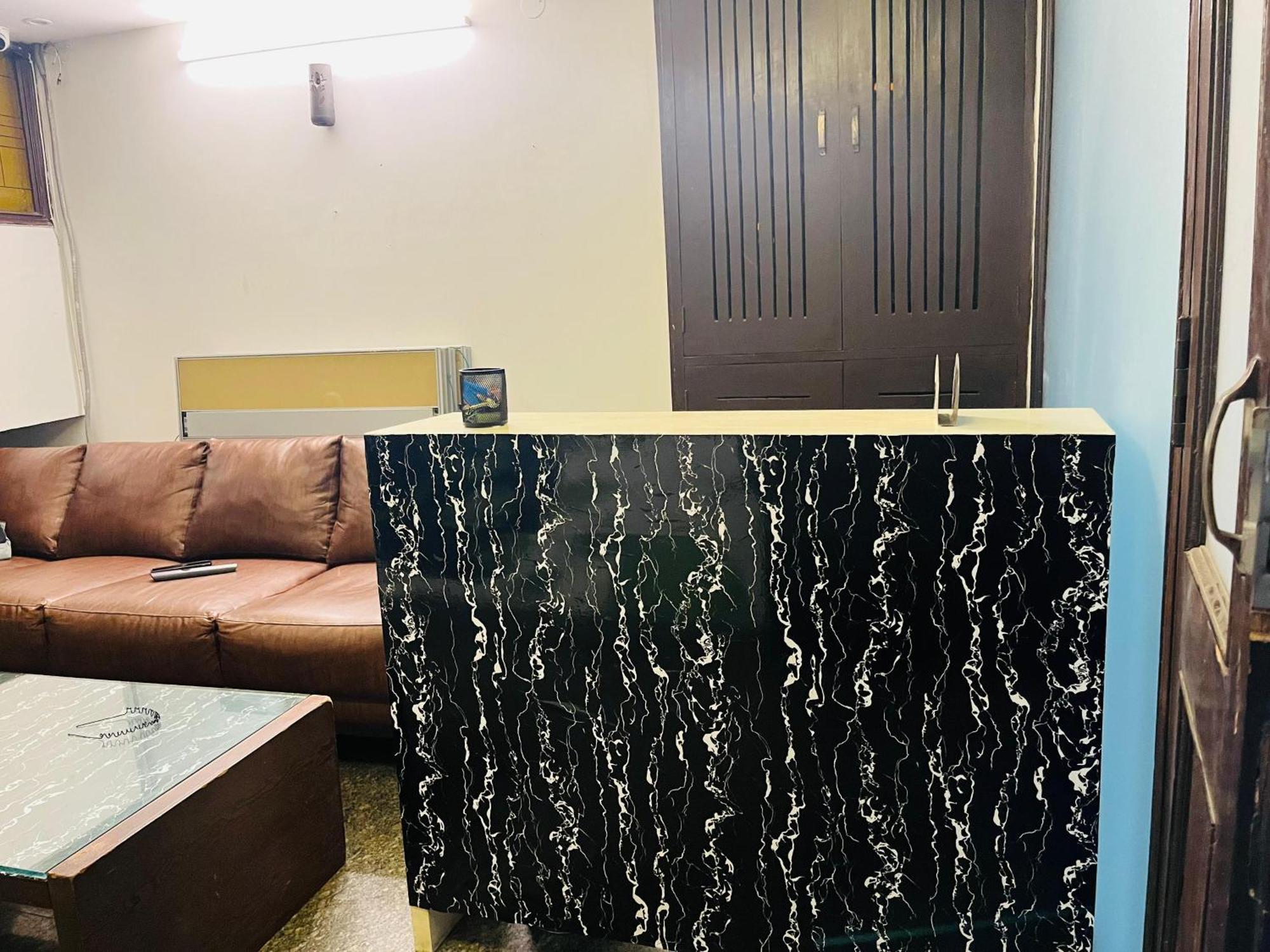 Hauz Hotel 3*
