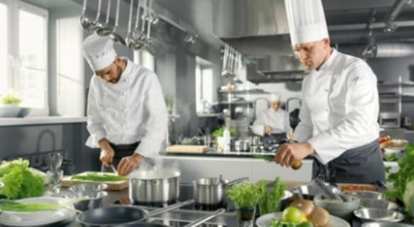 Hotel Bella In Prime Near Delhi International Airport