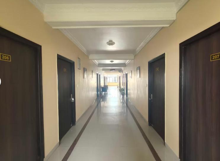 Bella In Prime Near Delhi International Airport Hotel 3*
