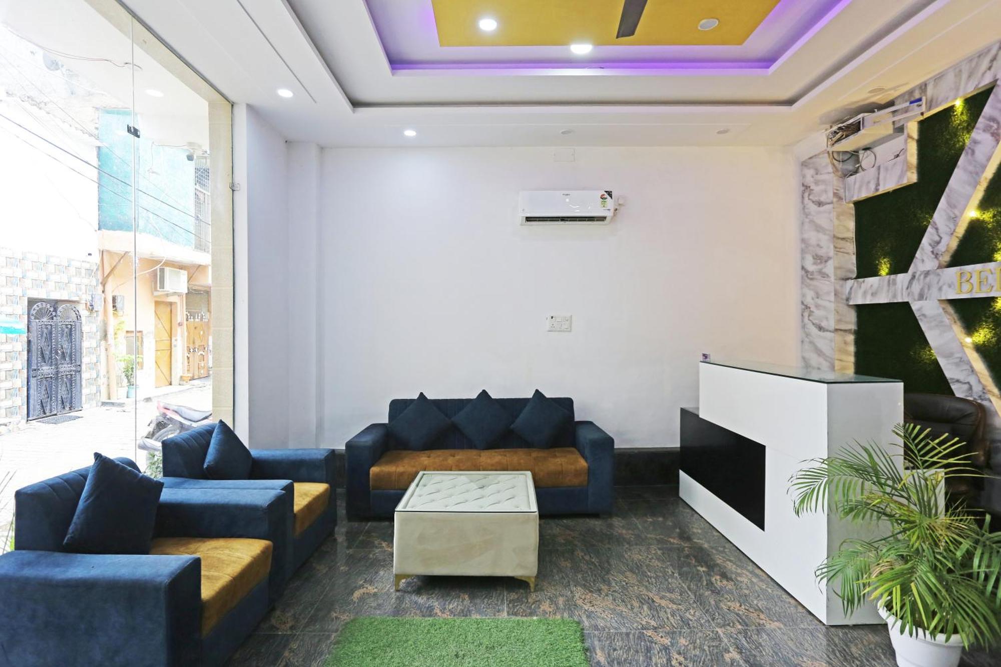 Hotel Bella In Prime Near Delhi International Airport