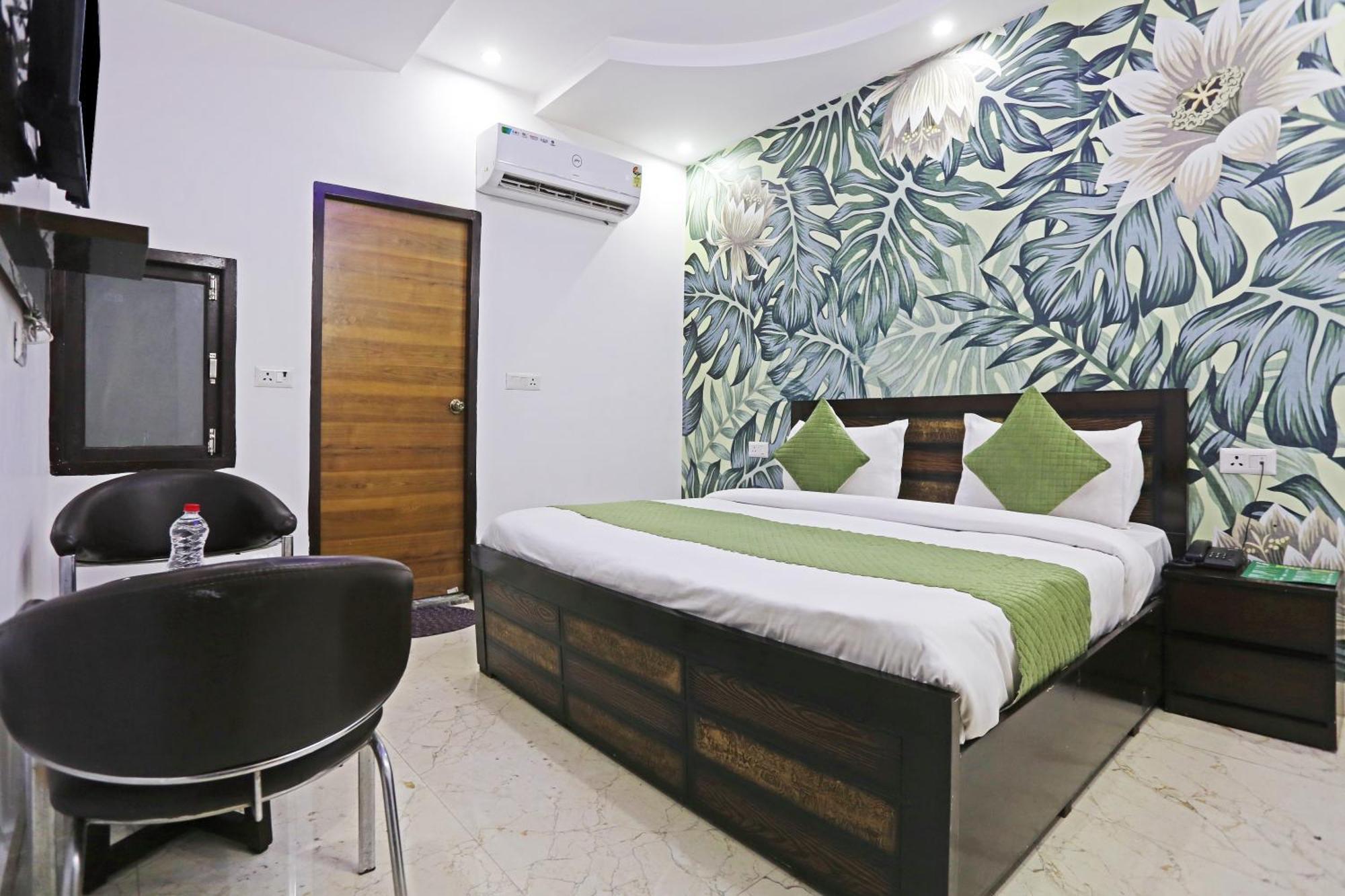 Bella In Prime Near Delhi International Airport Hotel 3*