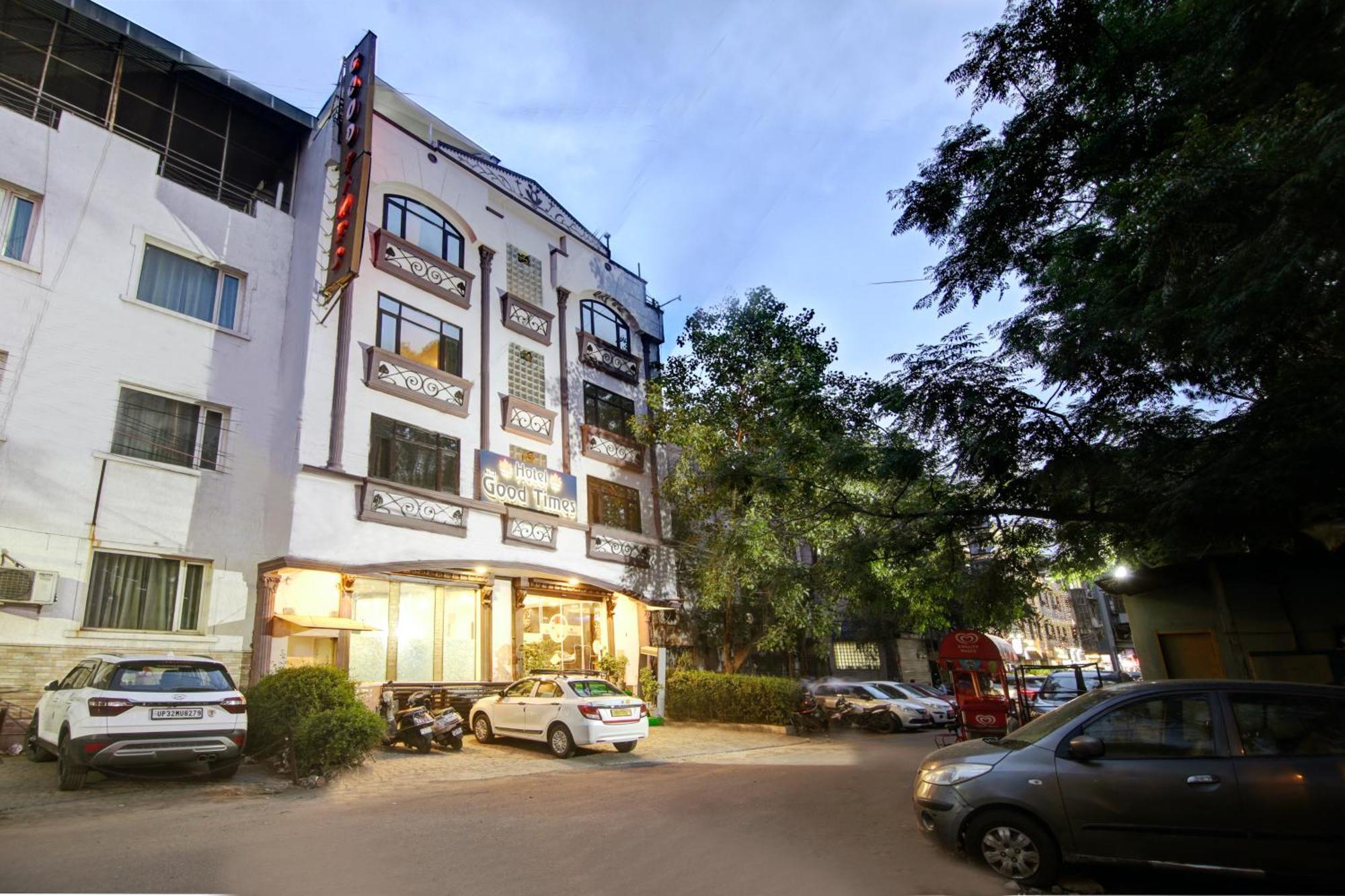 Hotel At Good Time - Close To Karol Bagh Metro Station And Centre