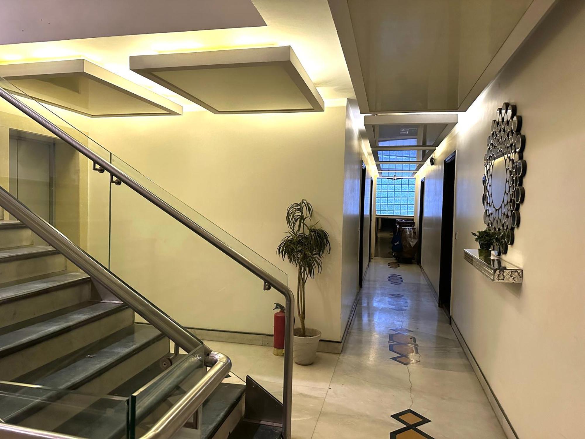 At Good Time - Close To Karol Bagh Metro Station And Centre 3* Delhi (National Capital Territory of India)