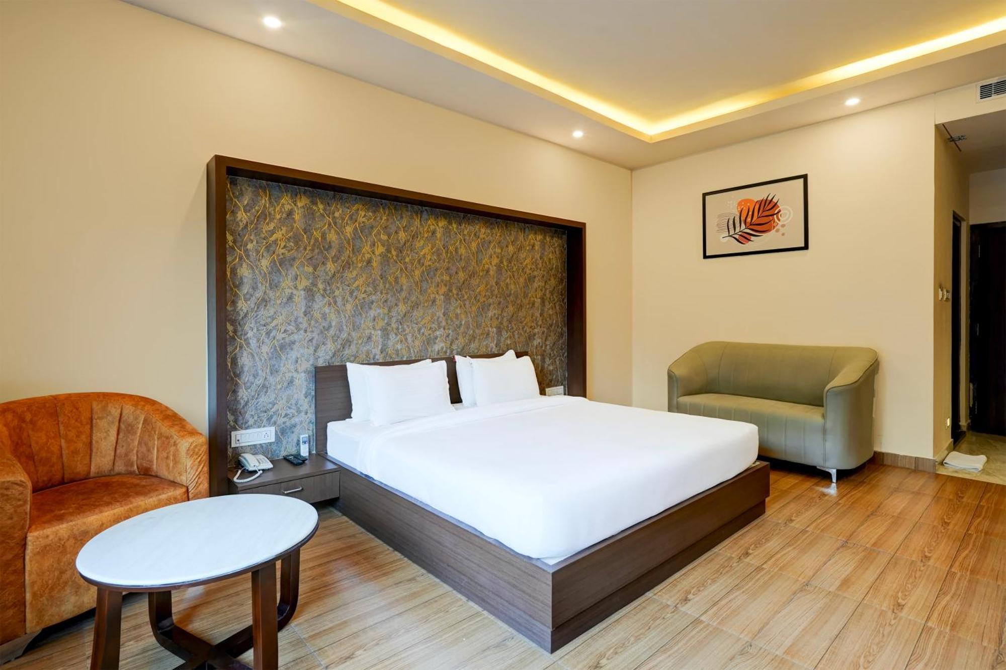 Hotel Pacefic Near Delhi Airport New Delhi