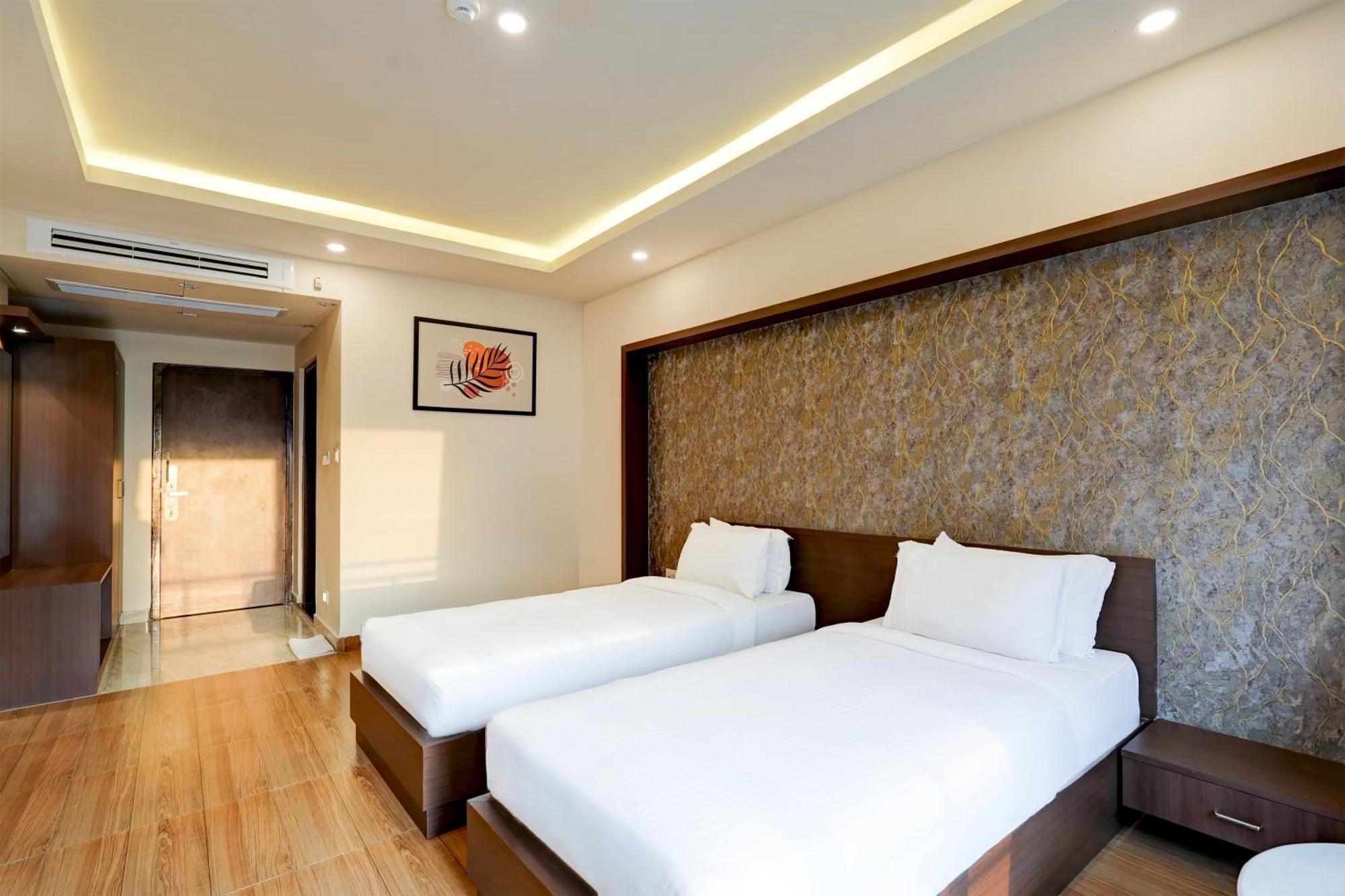 Pacefic Near Delhi Airport