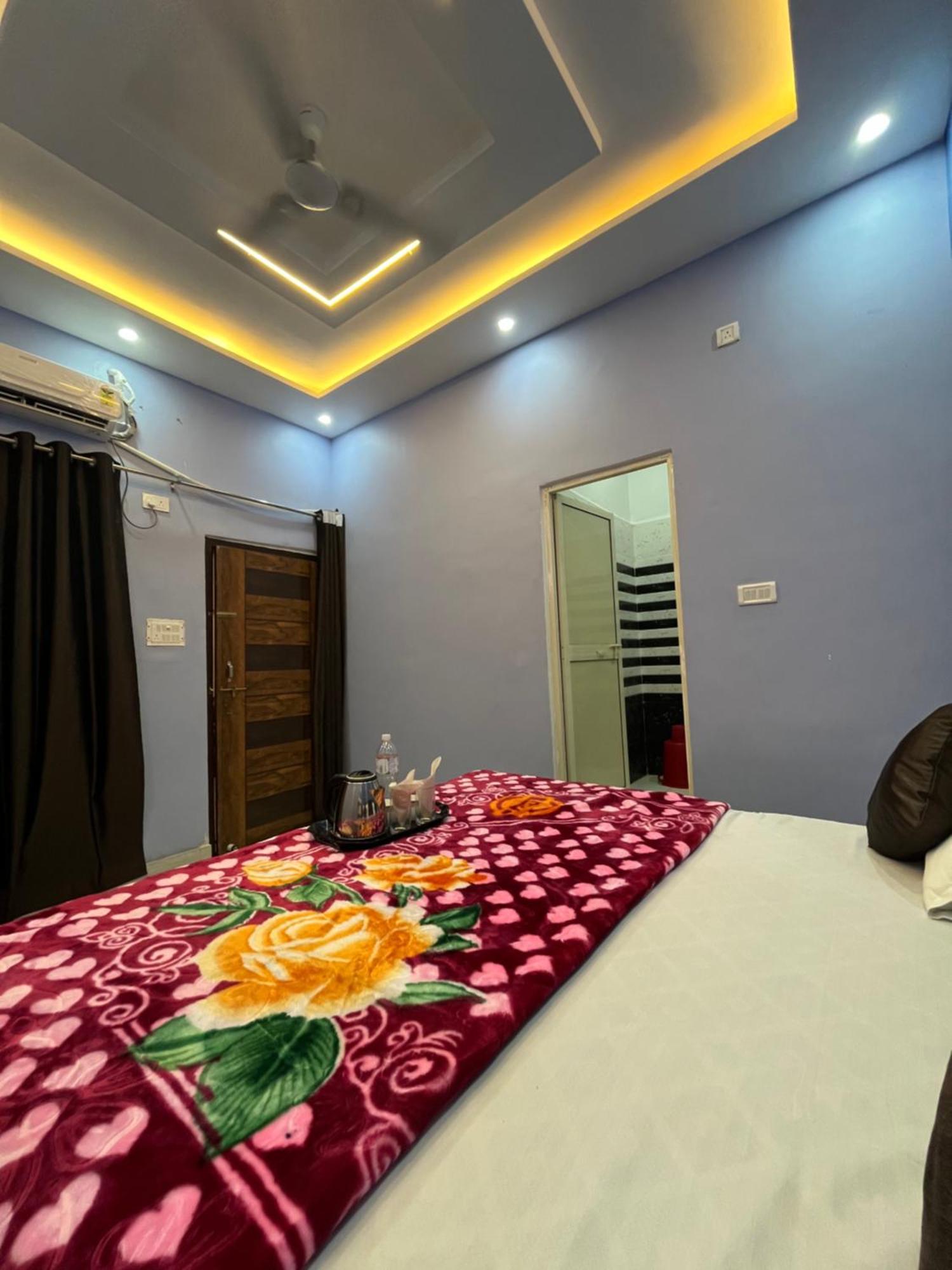 Admiral Bed & Breakfast *