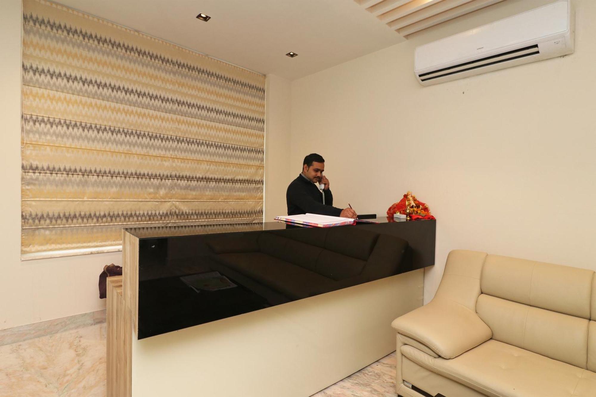 Hotel O Brent Wood 3*