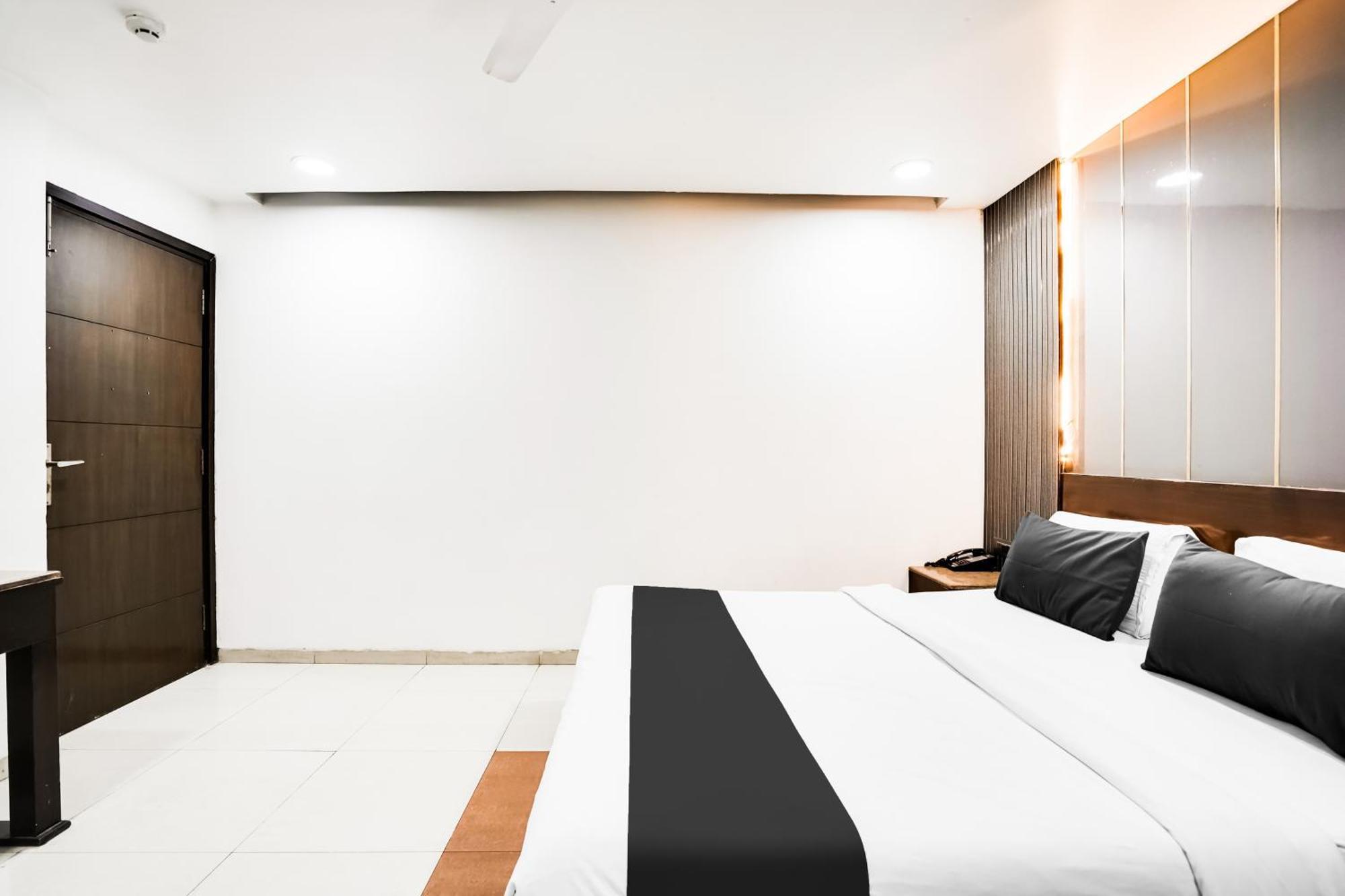 O Grand Peepal Hotel Delhi (National Capital Territory of India)