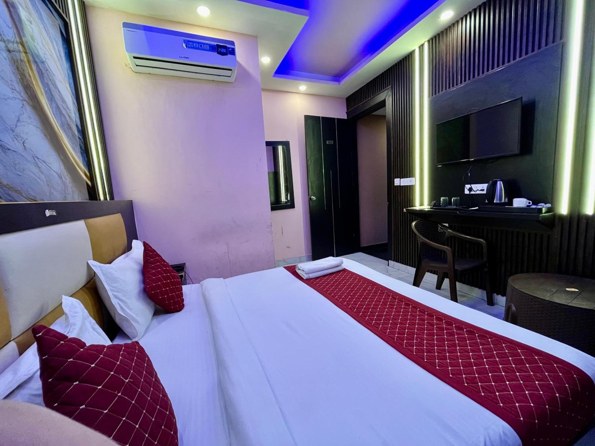 Jupiter Plaza Delhi Airport 3* New Delhi