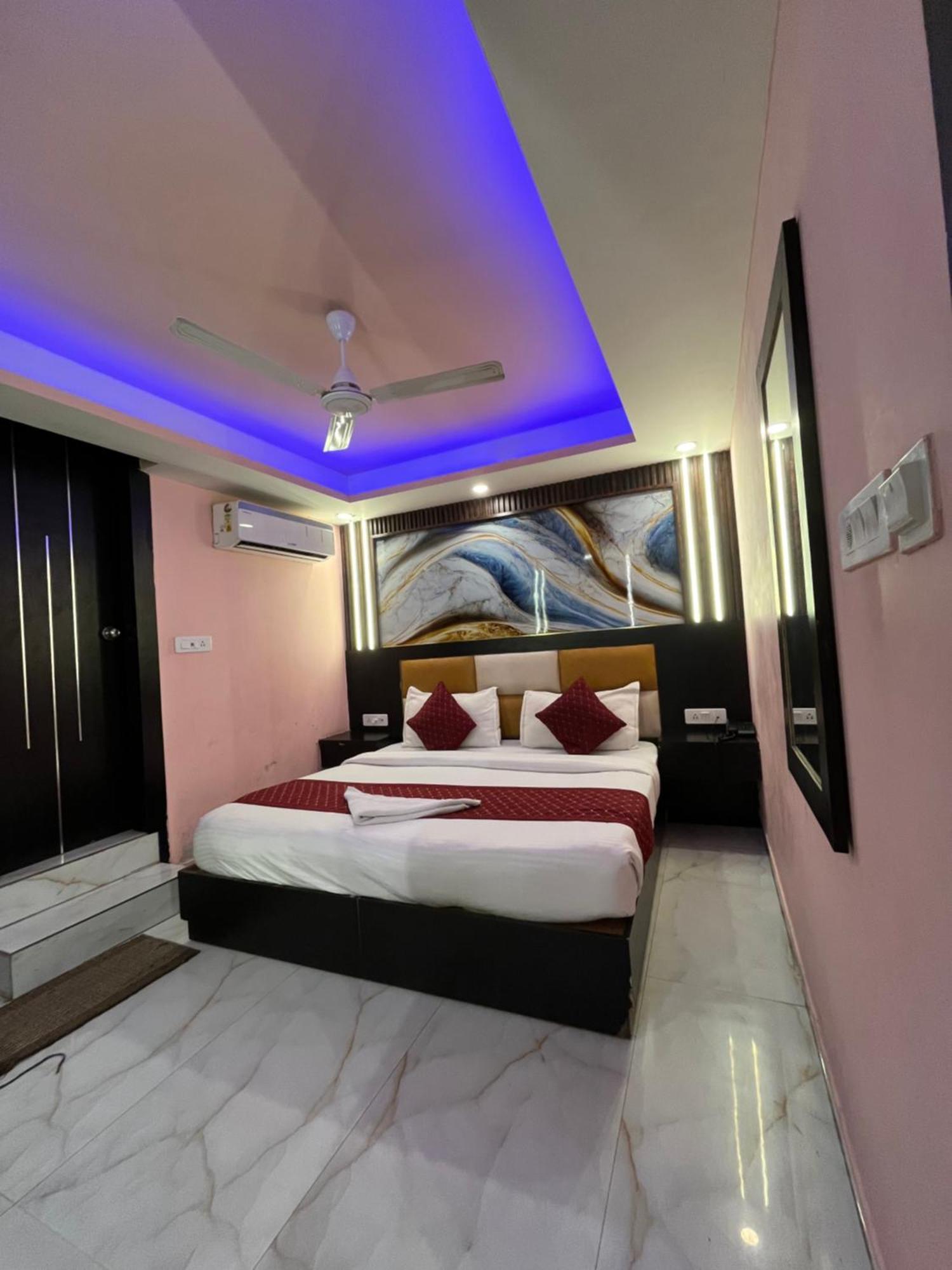 Jupiter Plaza Delhi Airport 3*