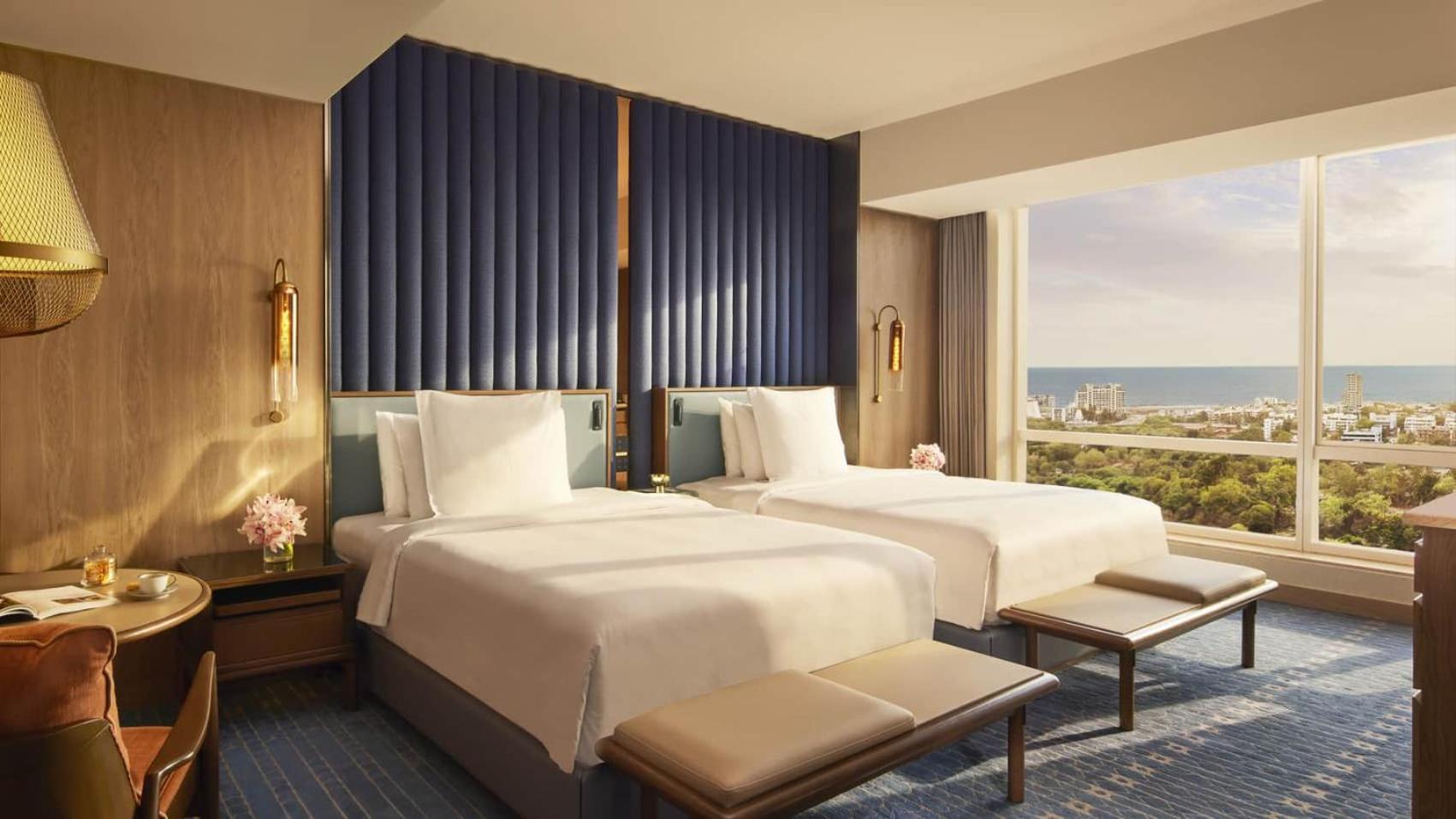 Hotel Atlantes Near Delhi Airport