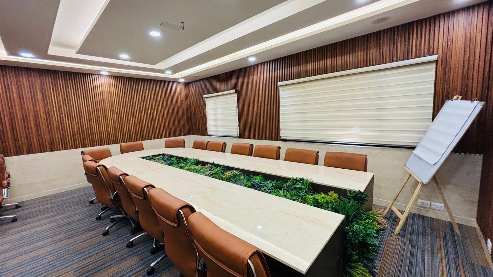 Hotel Shanti Palace Mahipalpur