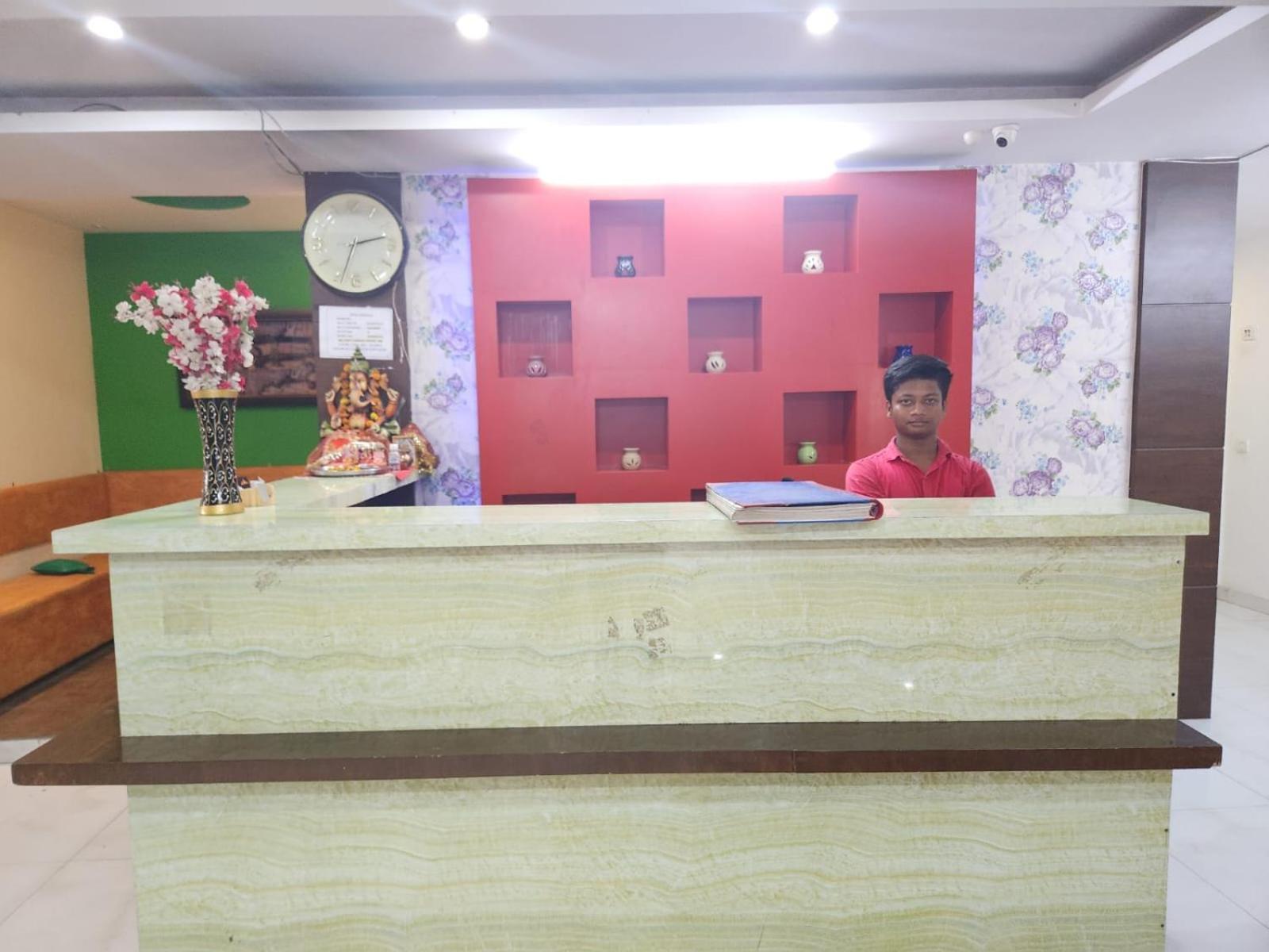 Aerotech Near Delhi Airport Hotel New Delhi