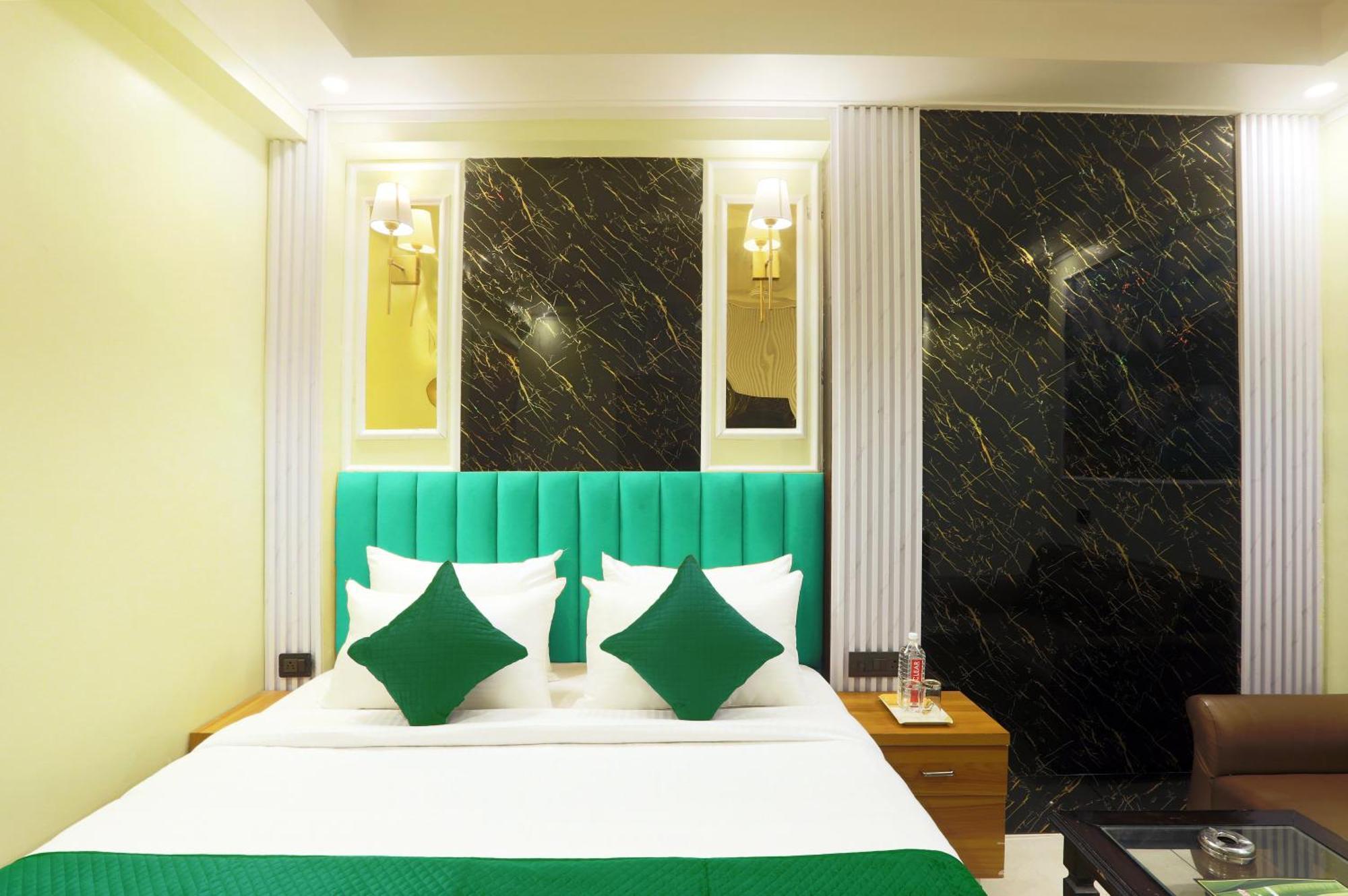 Hotel Aerostay Residency Igi Airport Delhi New Delhi