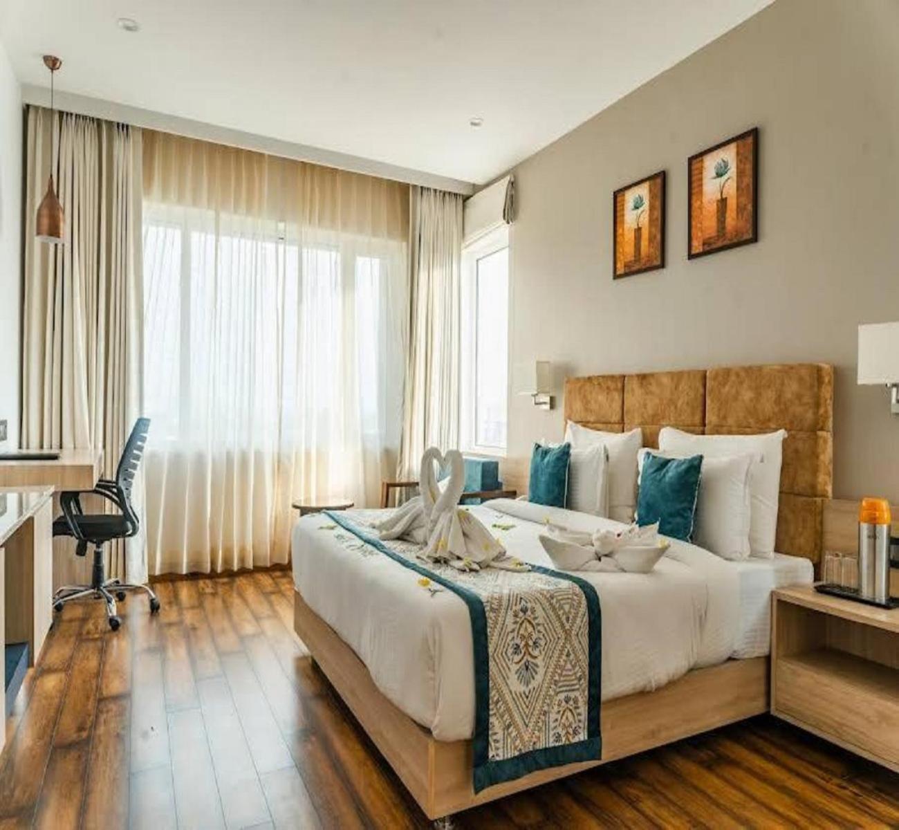 Hotel Teo International Near Delhi Airport By-tu Casa 4*