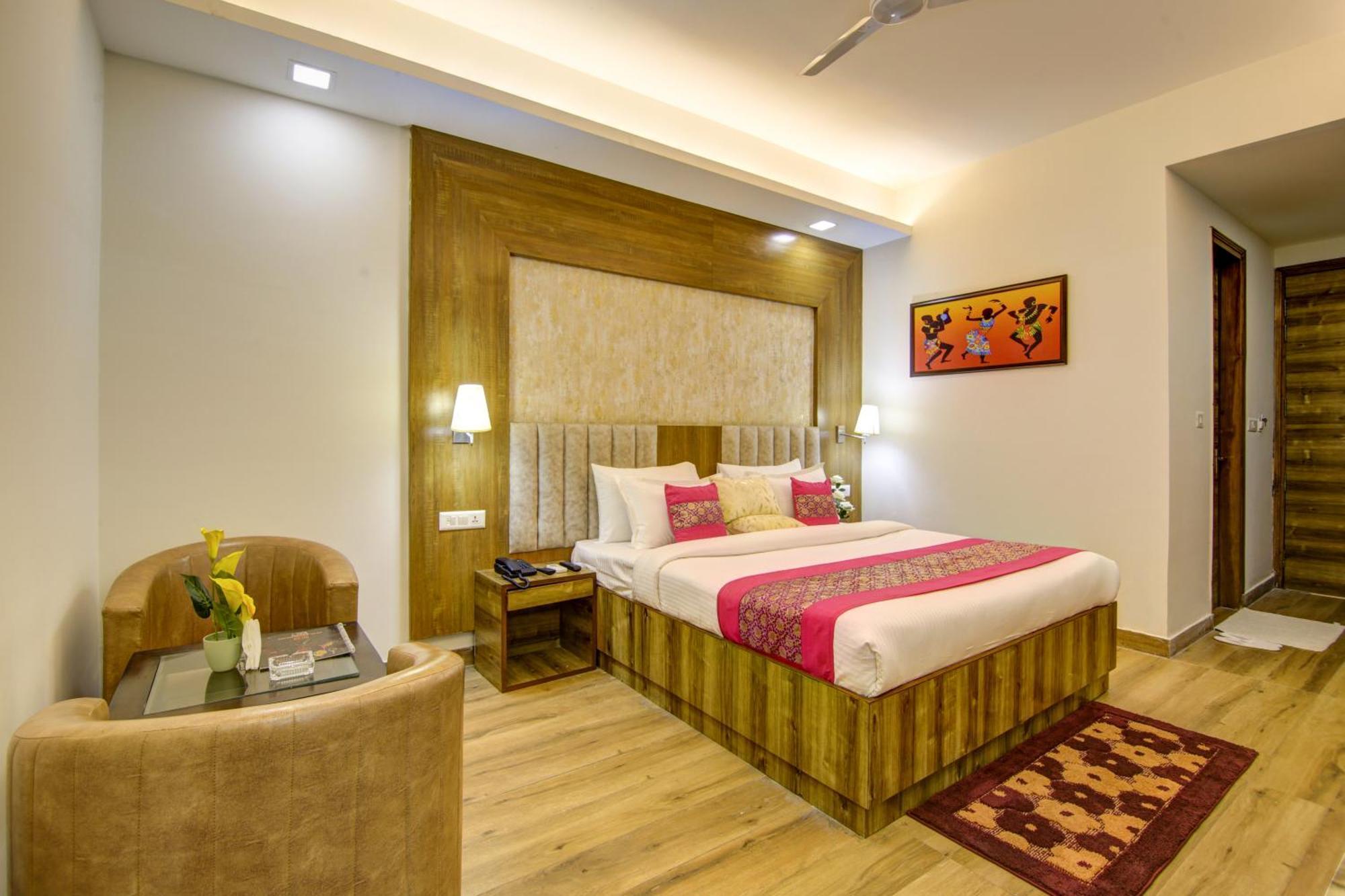Park Delhi Airport By Prithvi Palace Hotel 4*