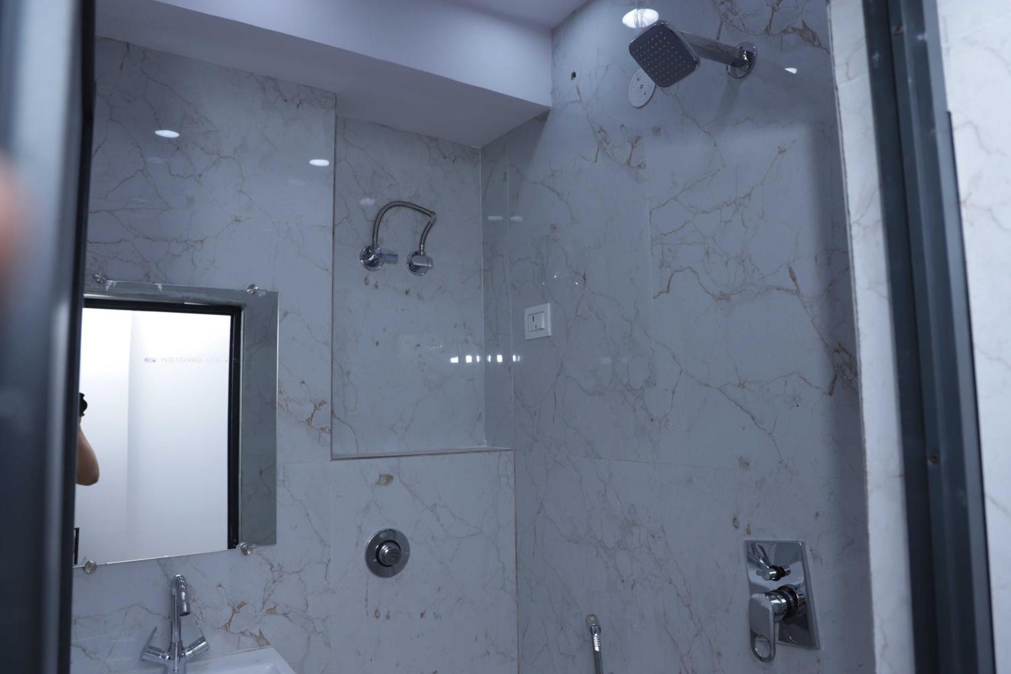 Hotel O Host 3*