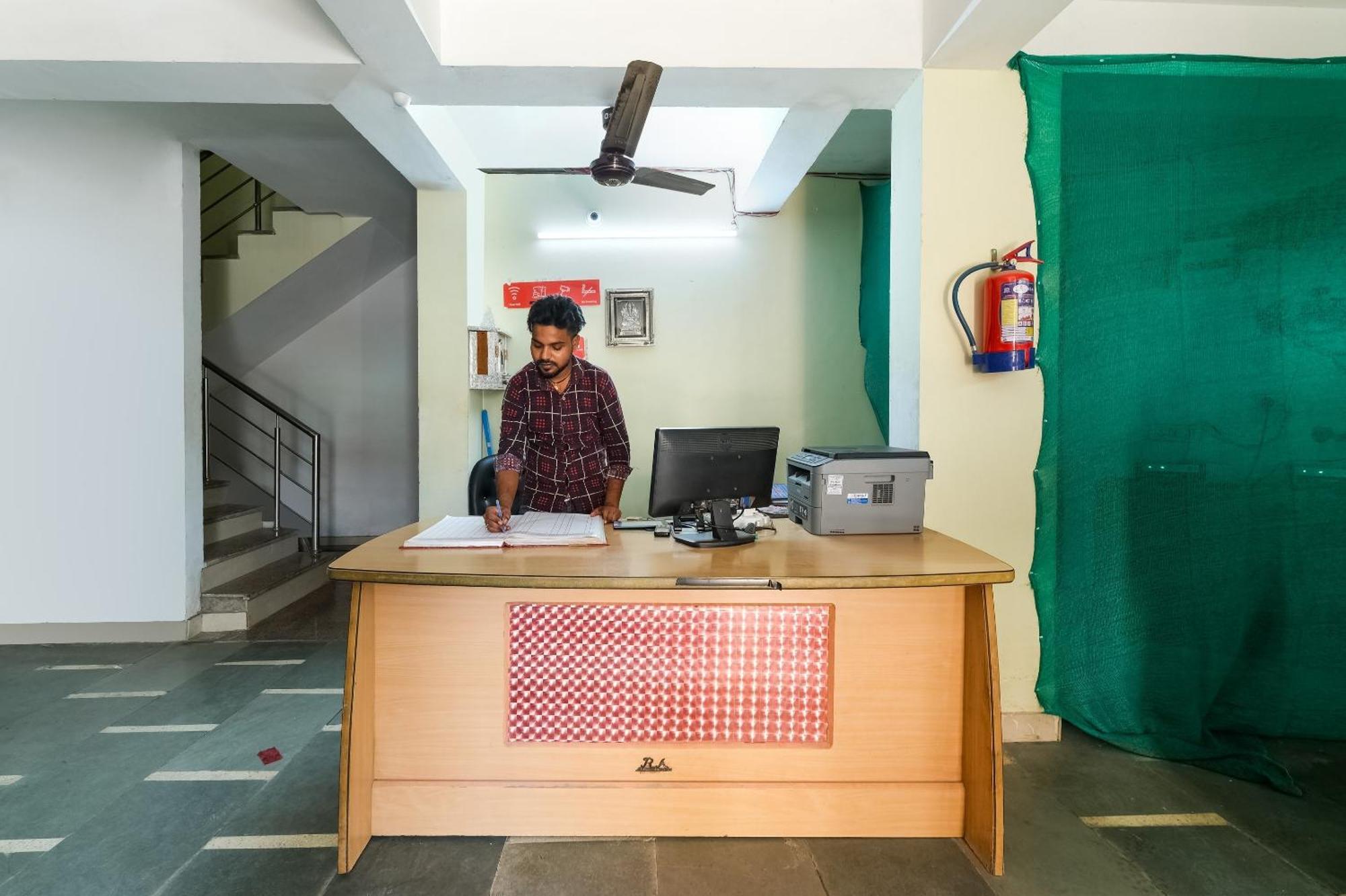 O Chahal Near Nangloi Railway Station Metro Station Hotel