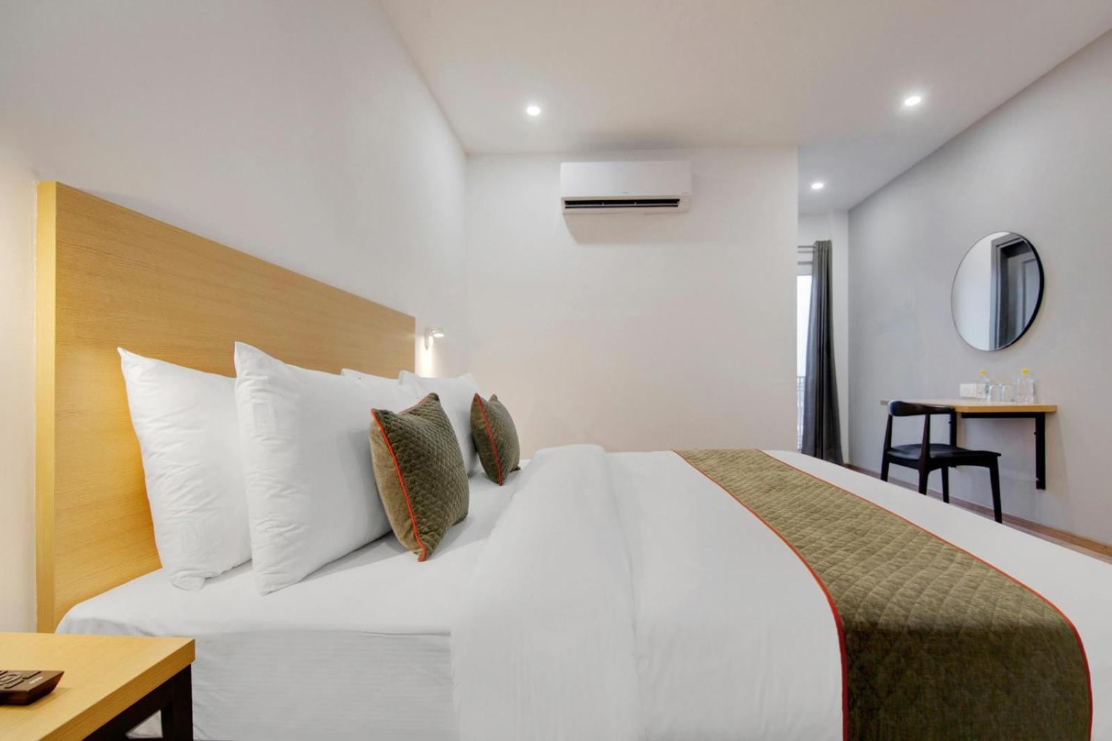 City Lite Plaza Hotel 4*