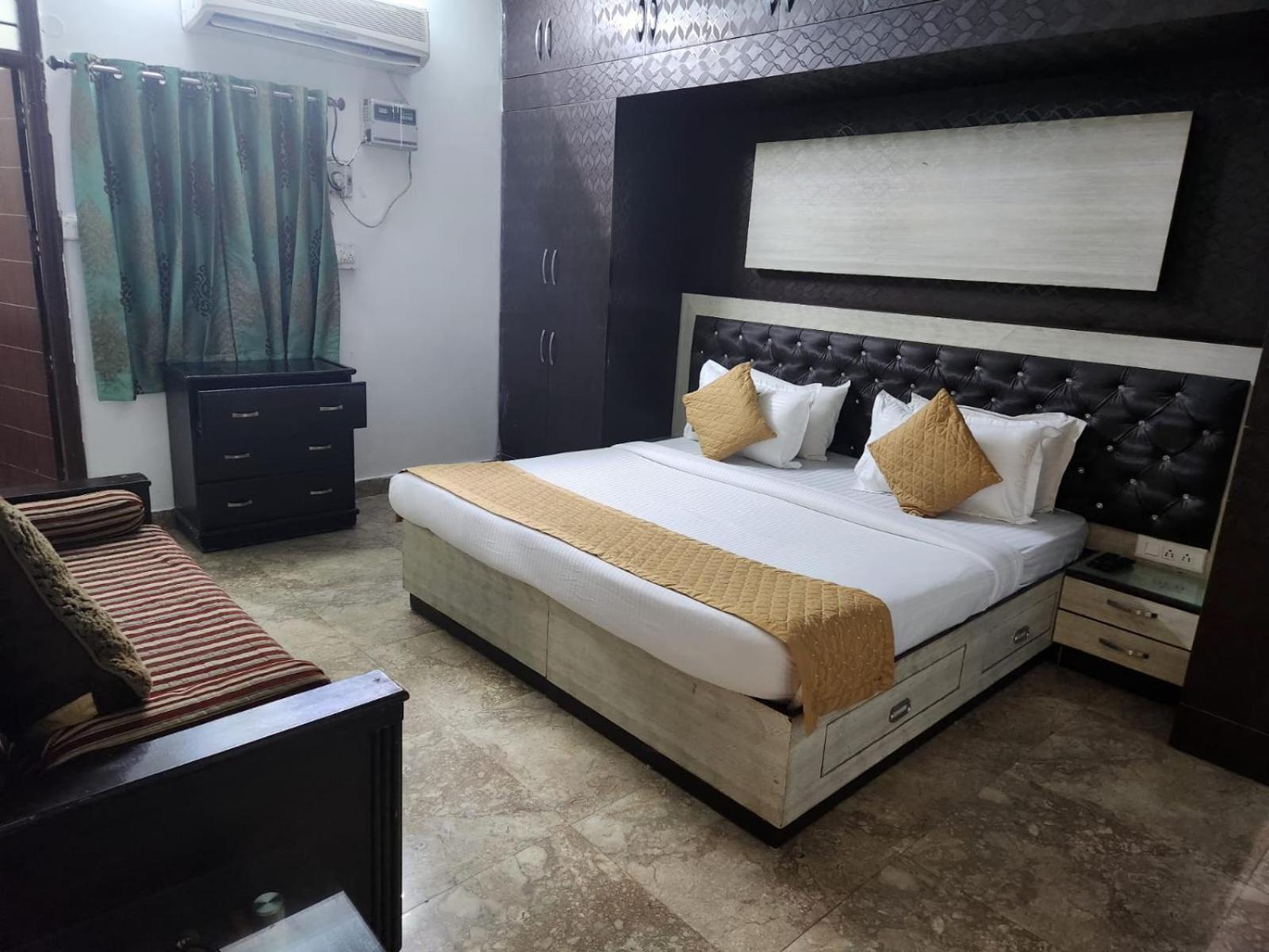 City Lite Plaza New Delhi