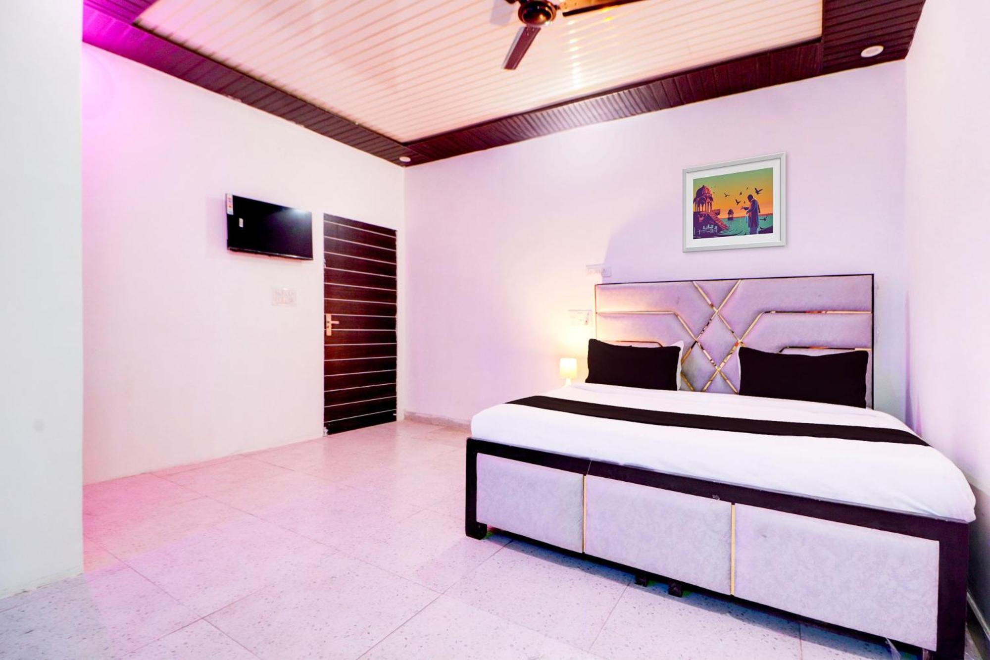O Moon Light Hotel 3*