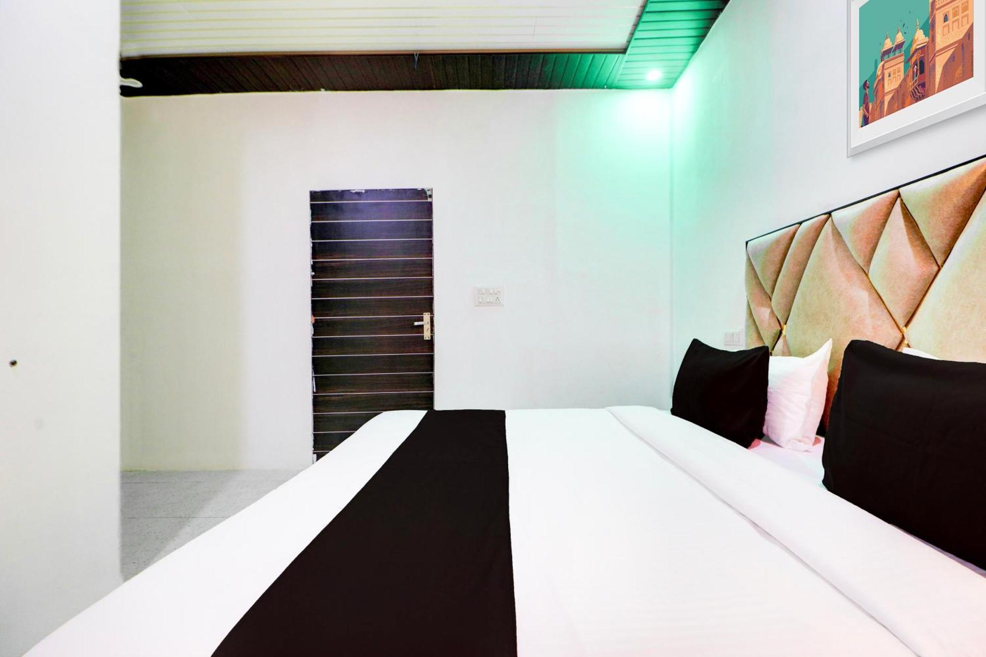O Moon Light Hotel Delhi (National Capital Territory of India)