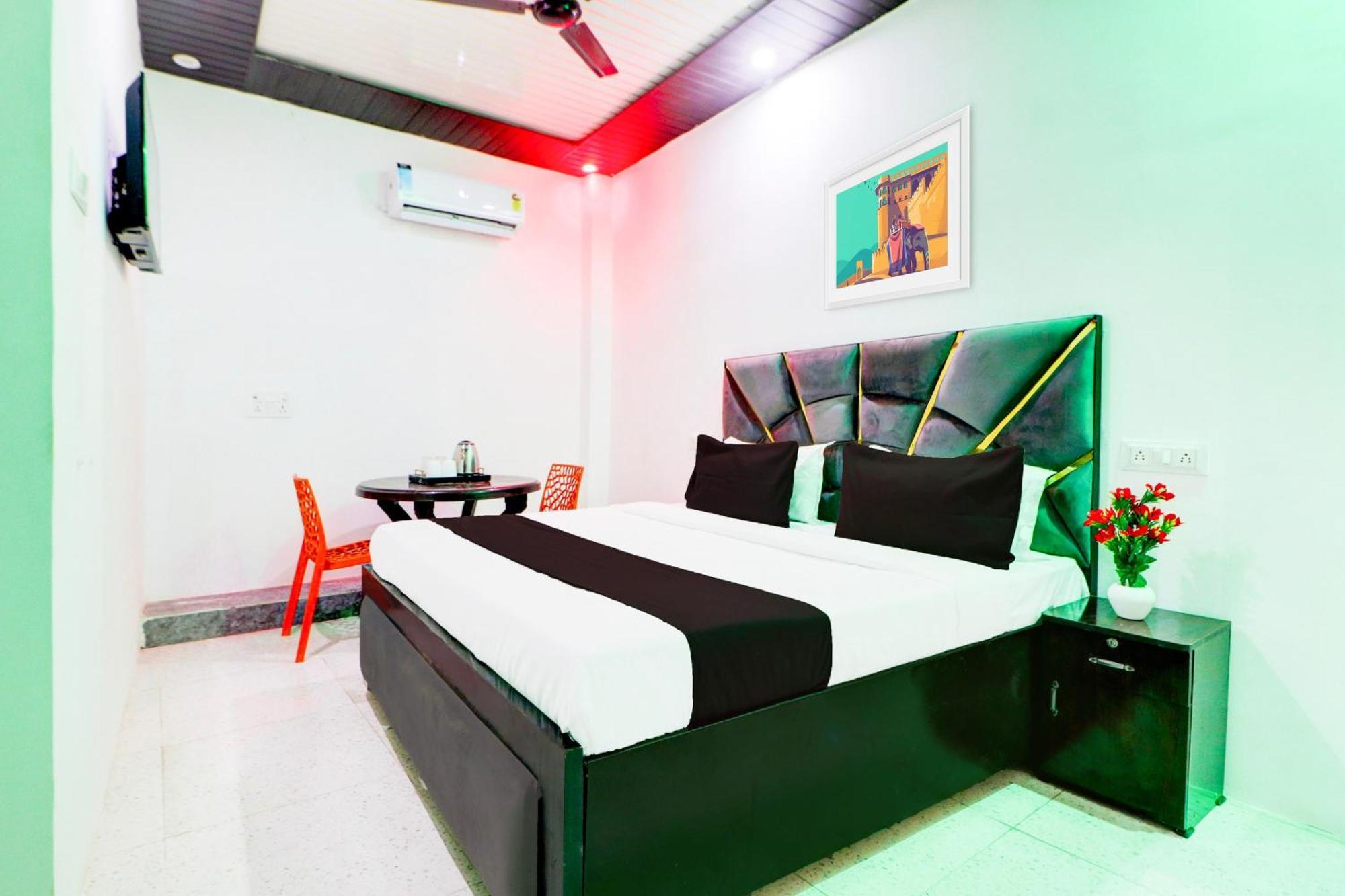 O Moon Light Hotel Delhi (National Capital Territory of India)