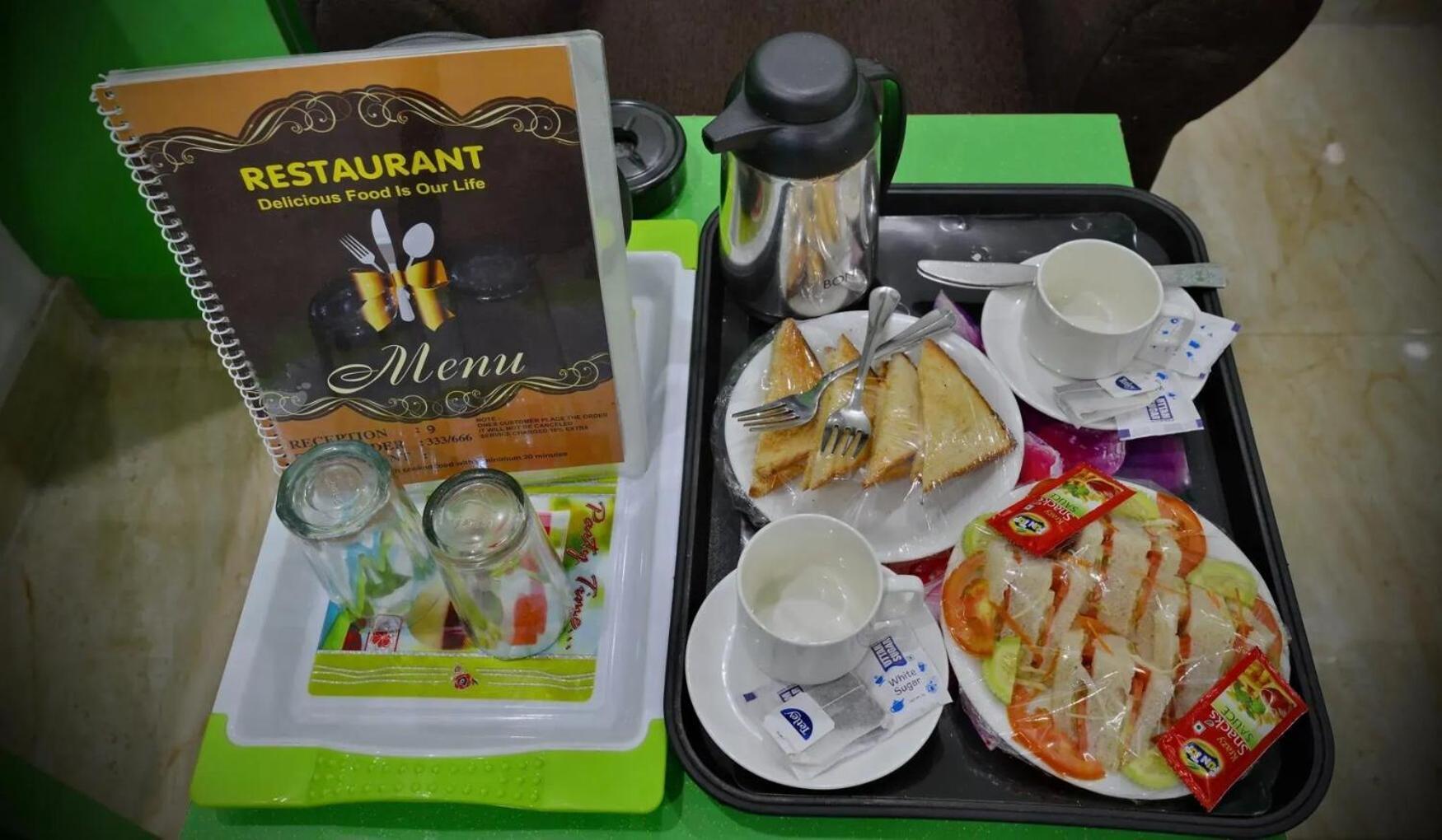 Glace Near Igi Airport Hotel New Delhi